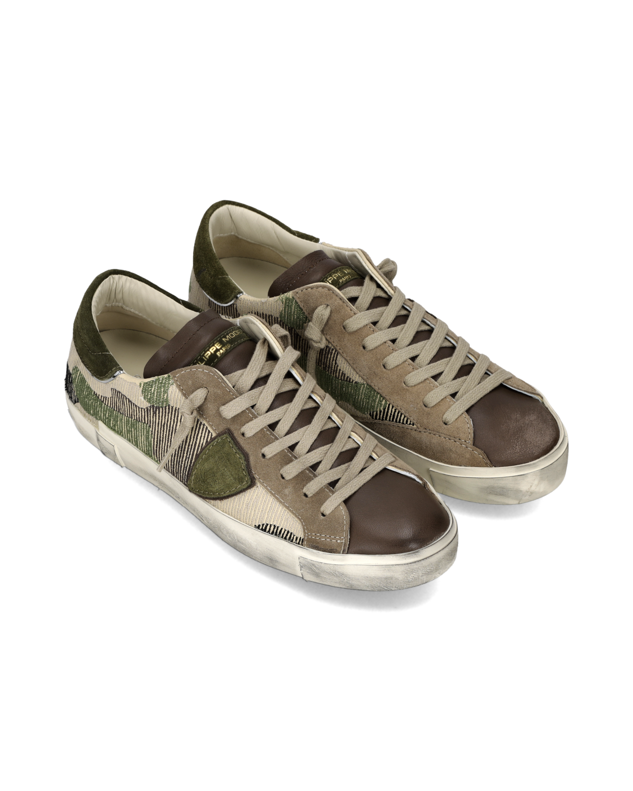 Tennis sneakers. PHILIPPE MODEL Green