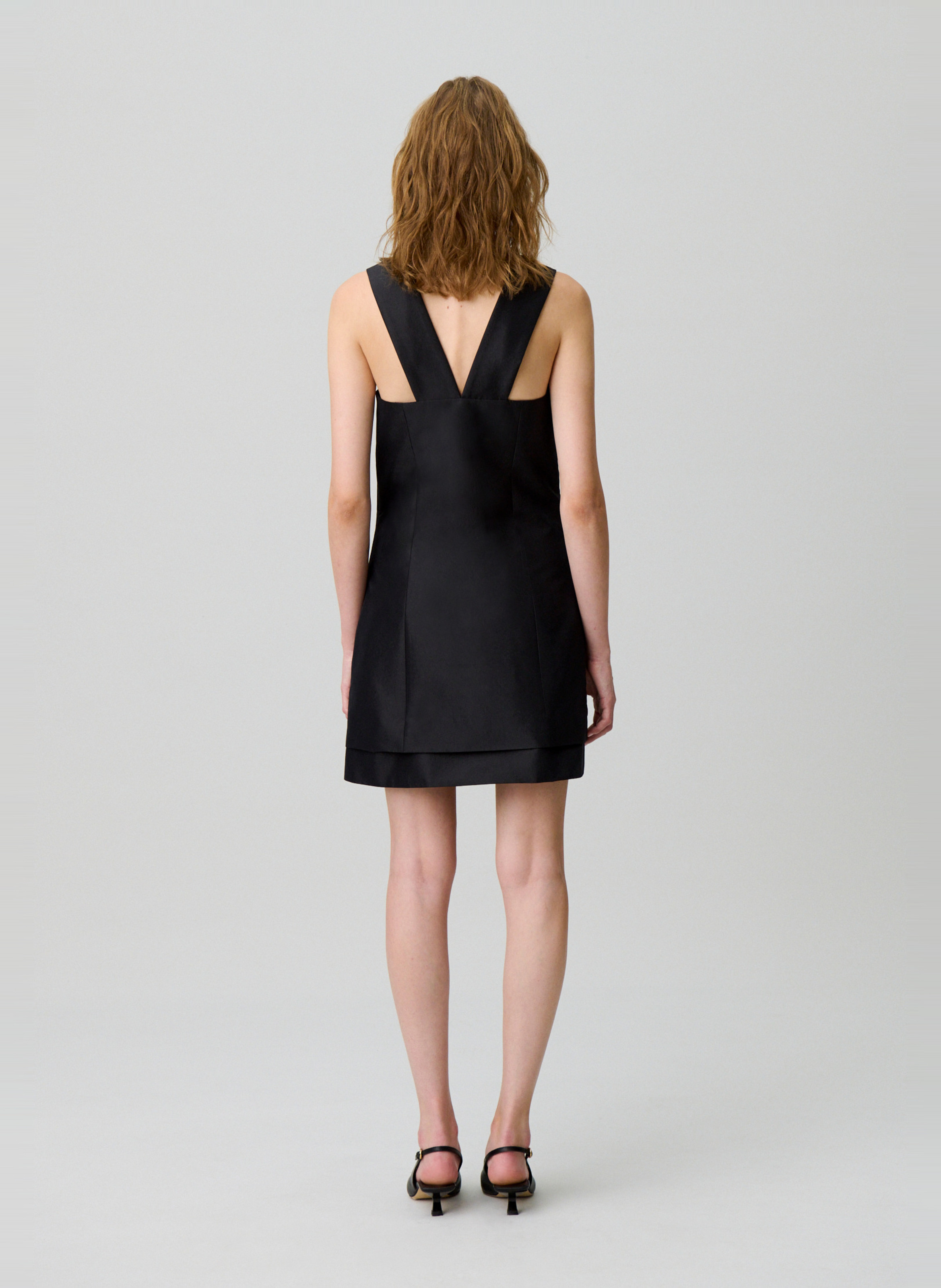 Robe courte satinée CLAUDIE PIERLOT Noir