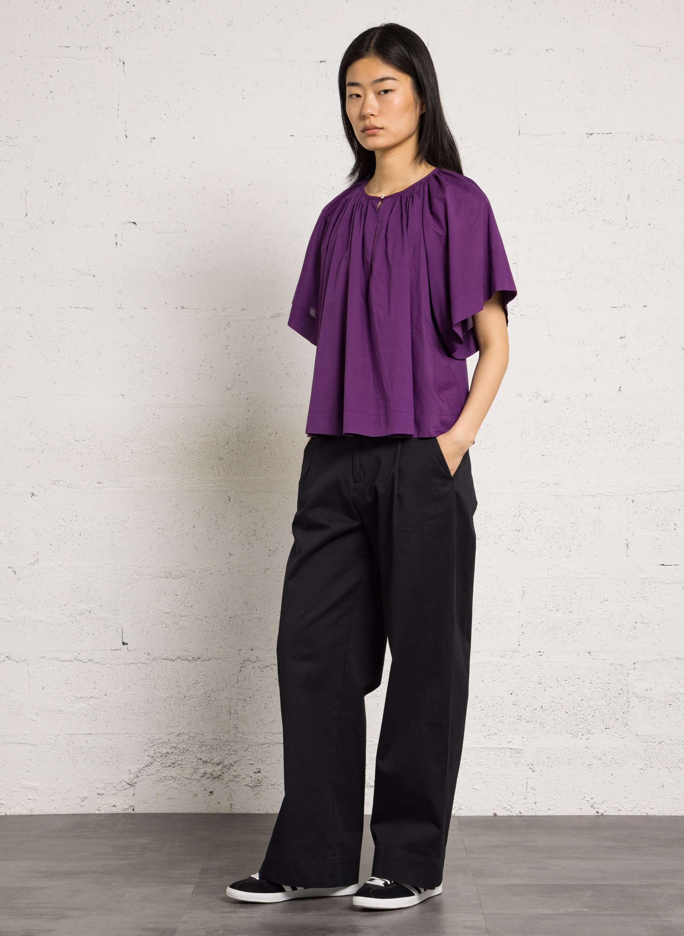 Baumwollbluse mit Rundhalsausschnitt BELLEPIECE Violett