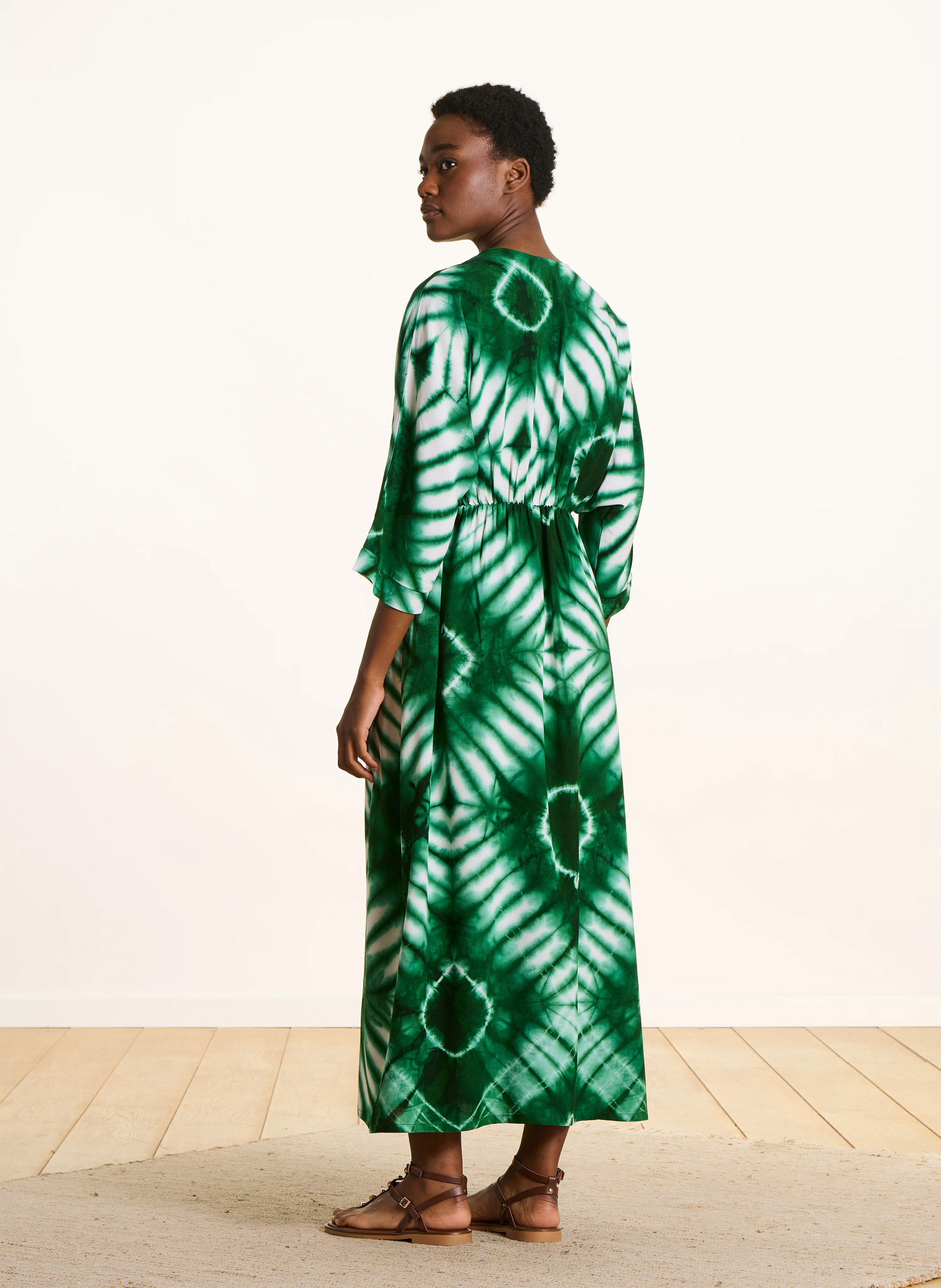 Long loose-fit printed dress LA FEE MARABOUTEE Green