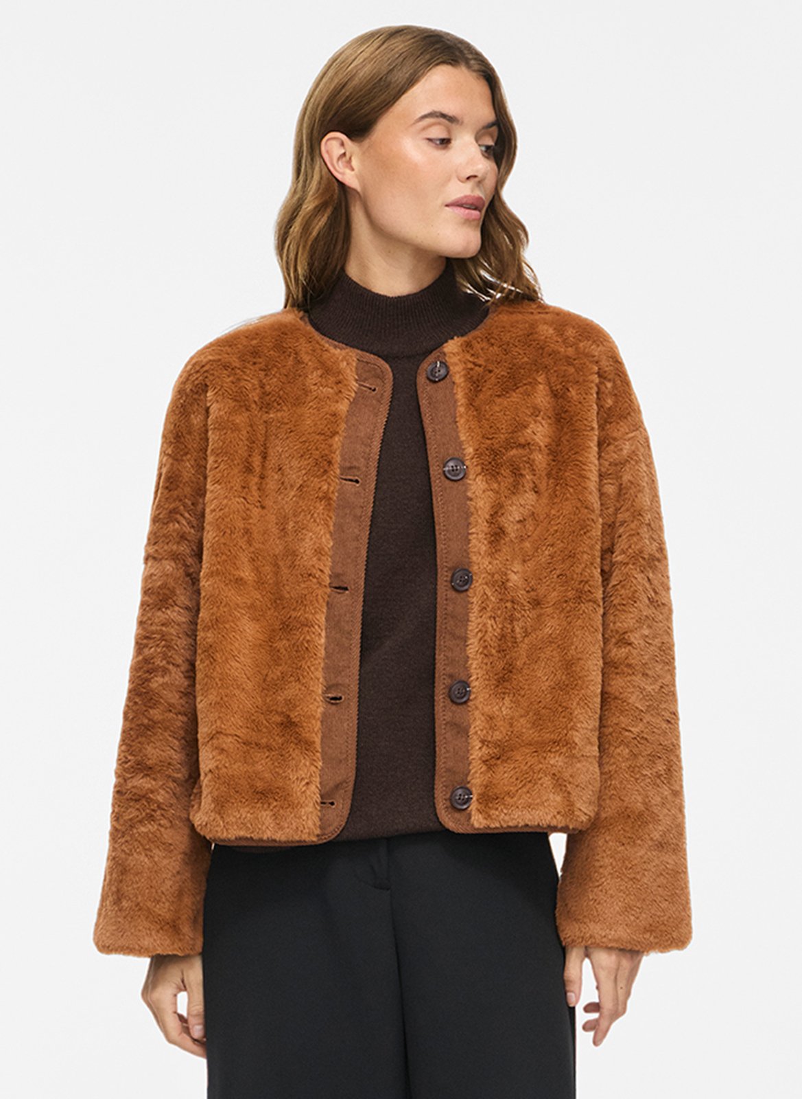 Manteau court effet fourrure VILA Marron