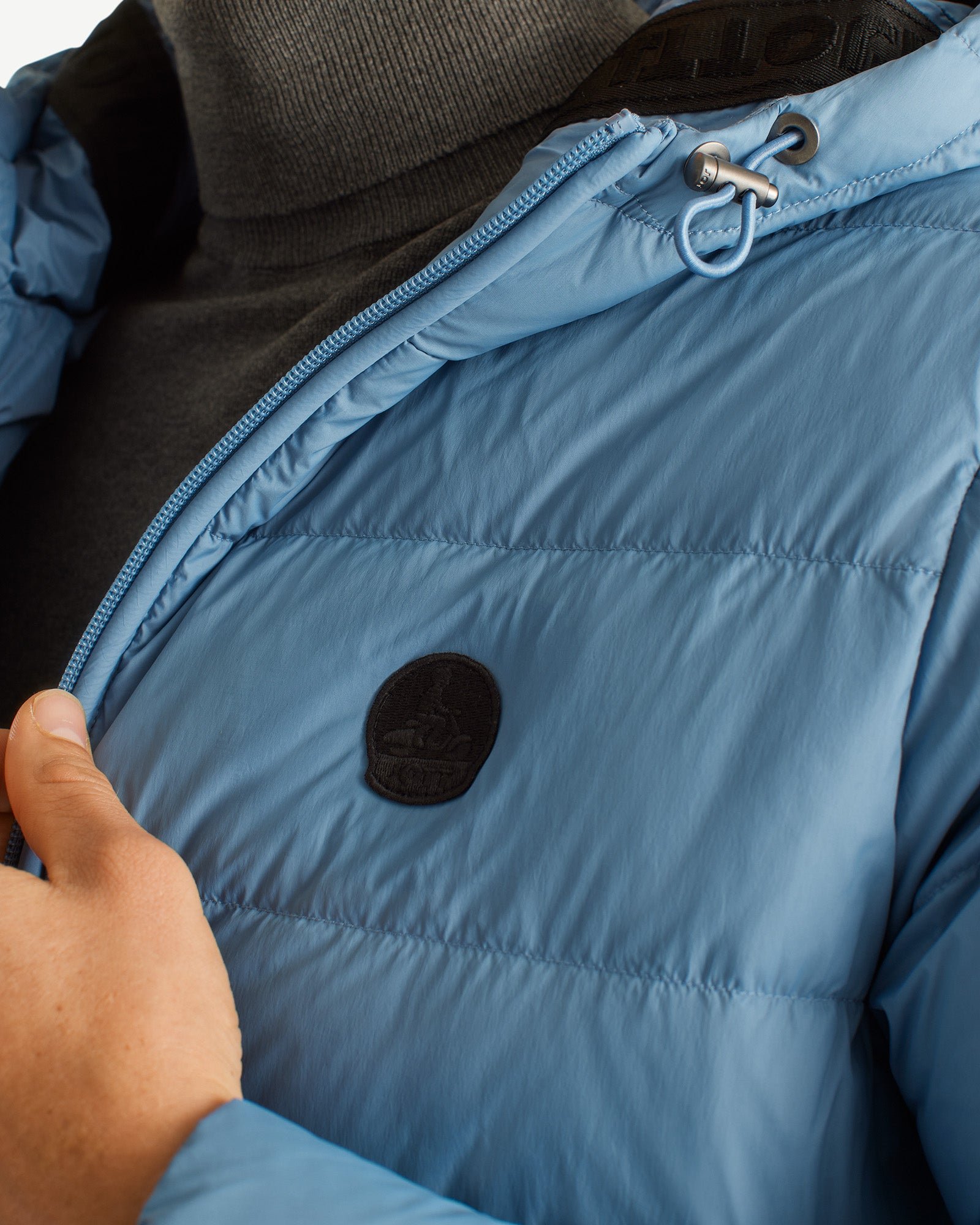 Straight hooded puffer jacket John Ribbon JOTT Blue