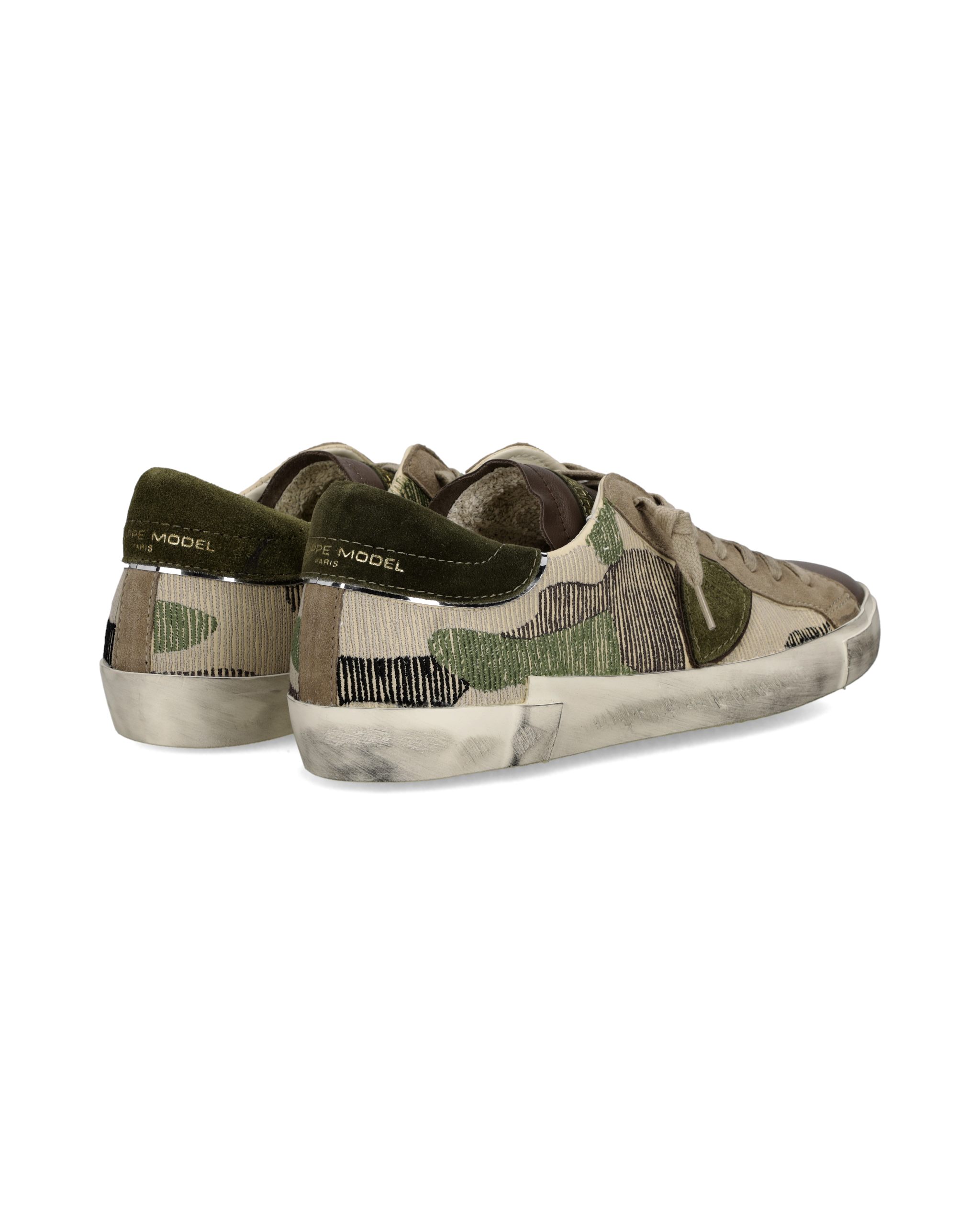 Tennis sneakers. PHILIPPE MODEL Green