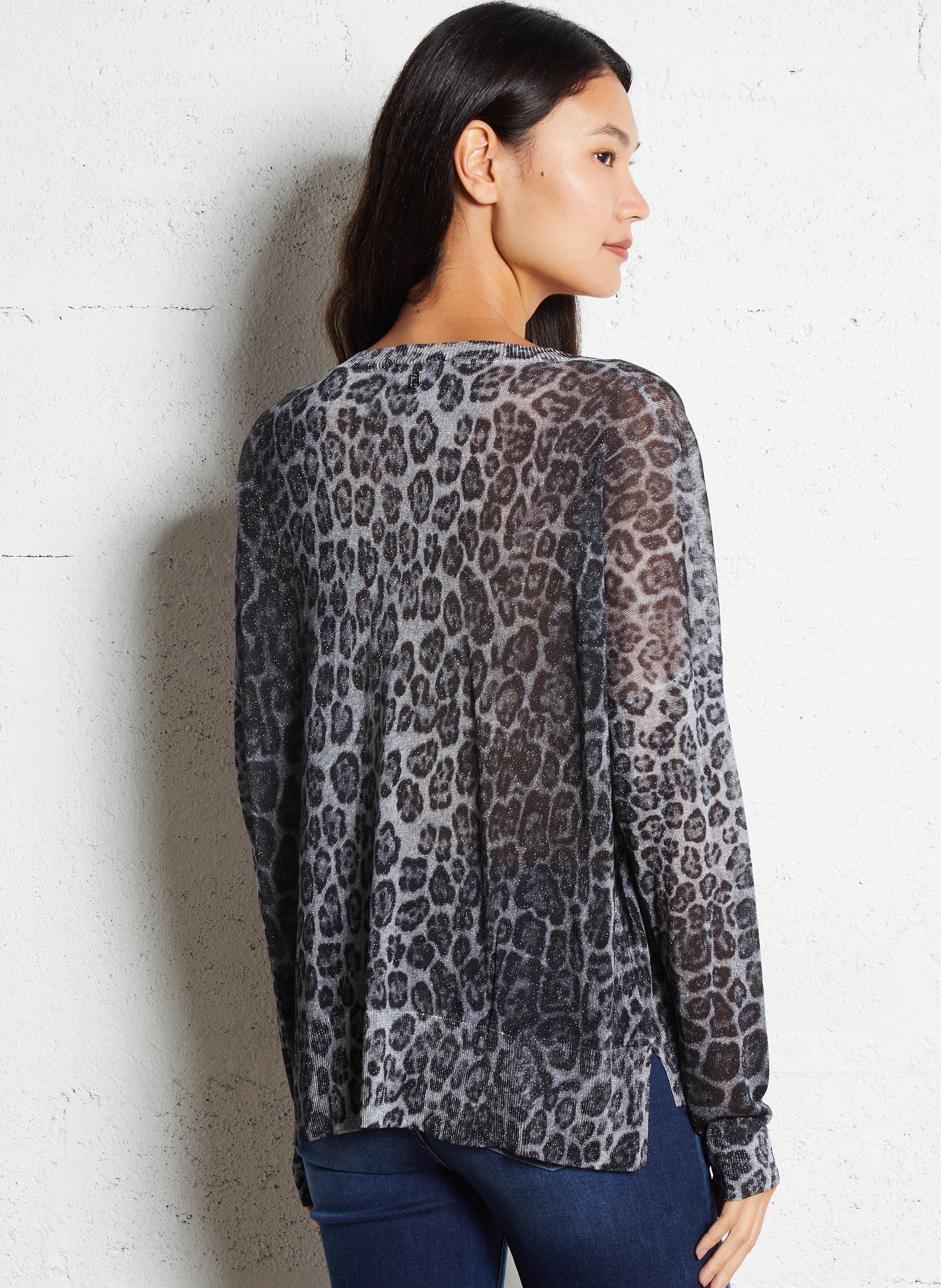 Glitzernder Feinstrickpullover mit Leopardenmuster LIU JO Grau