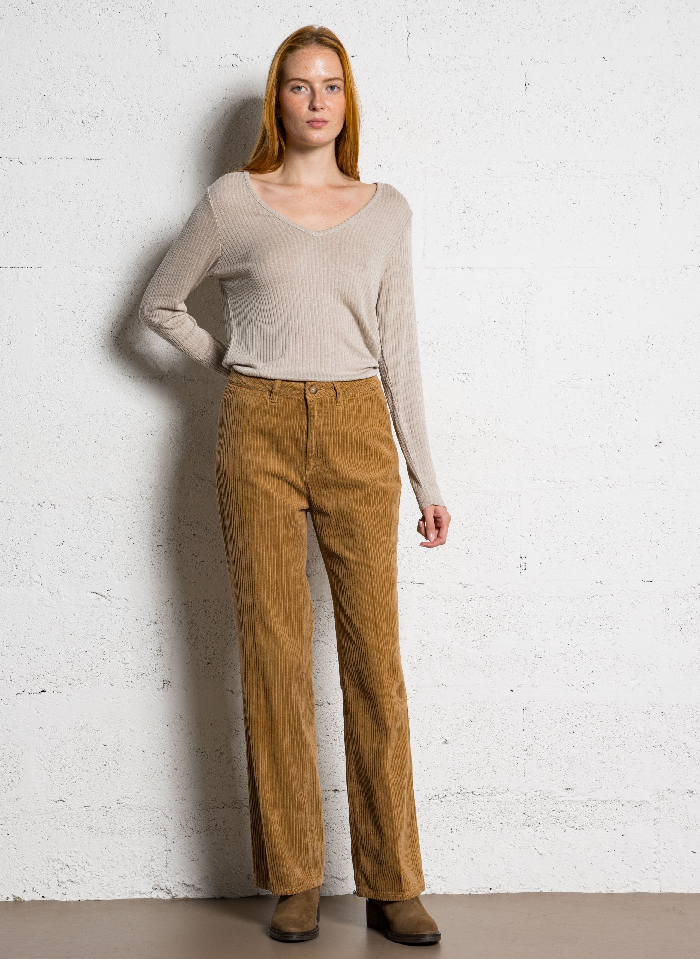 Soft long-sleeve V-neck t-shirt SUD EXPRESS Beige