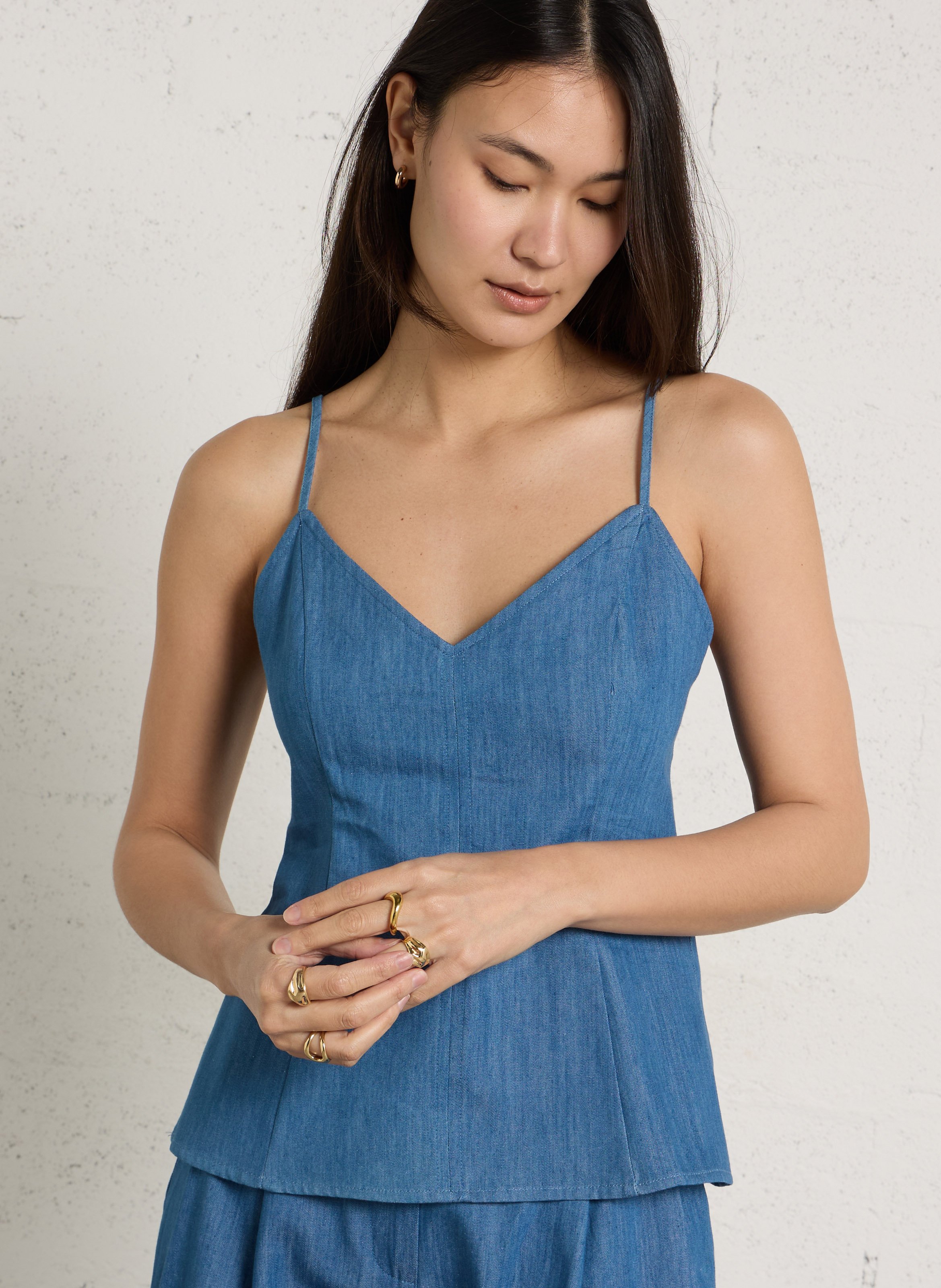 V-Ausschnitt Tanktop aus Denim LA PETITE ETOILE Blau