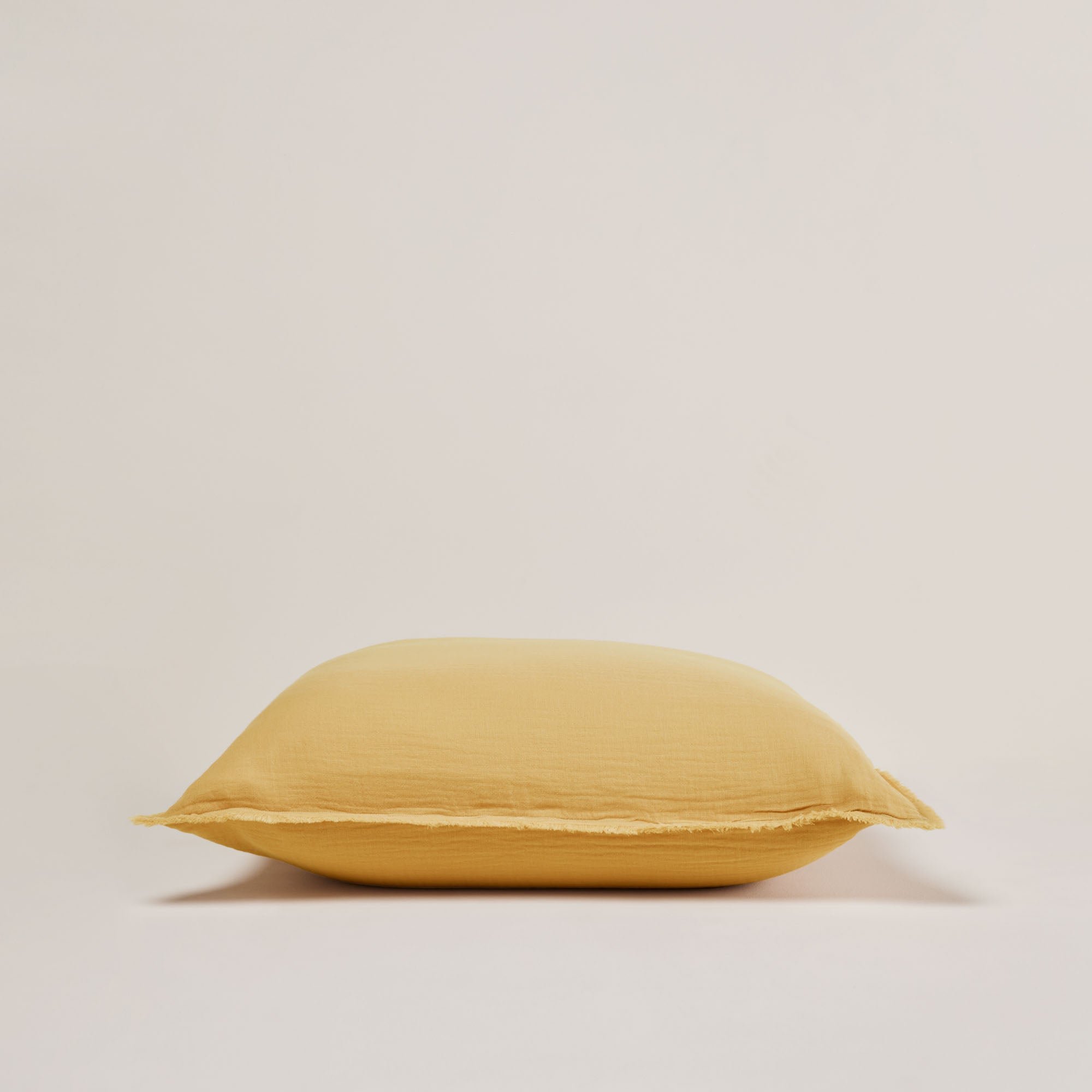 Set of 2 cotton pillowcases Yellow