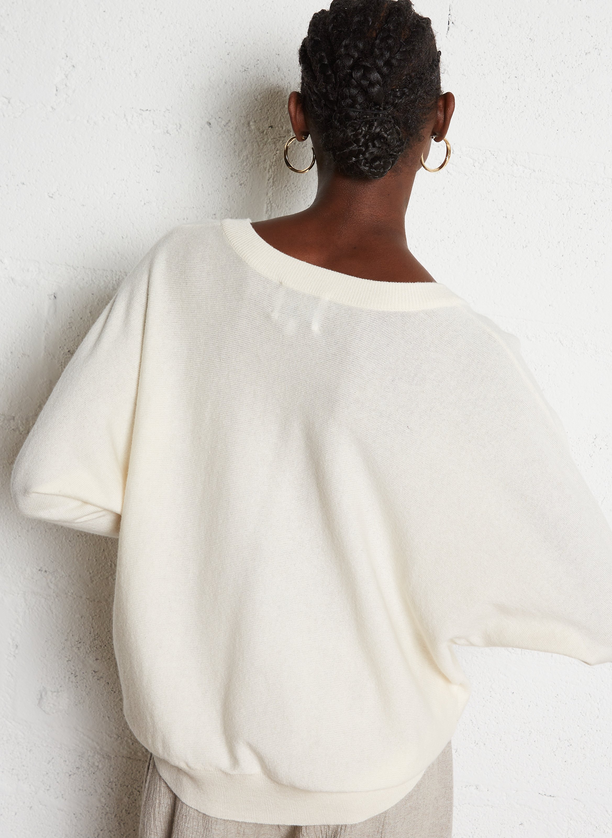 Pull oversize col V en cachemire KUJTEN Blanc