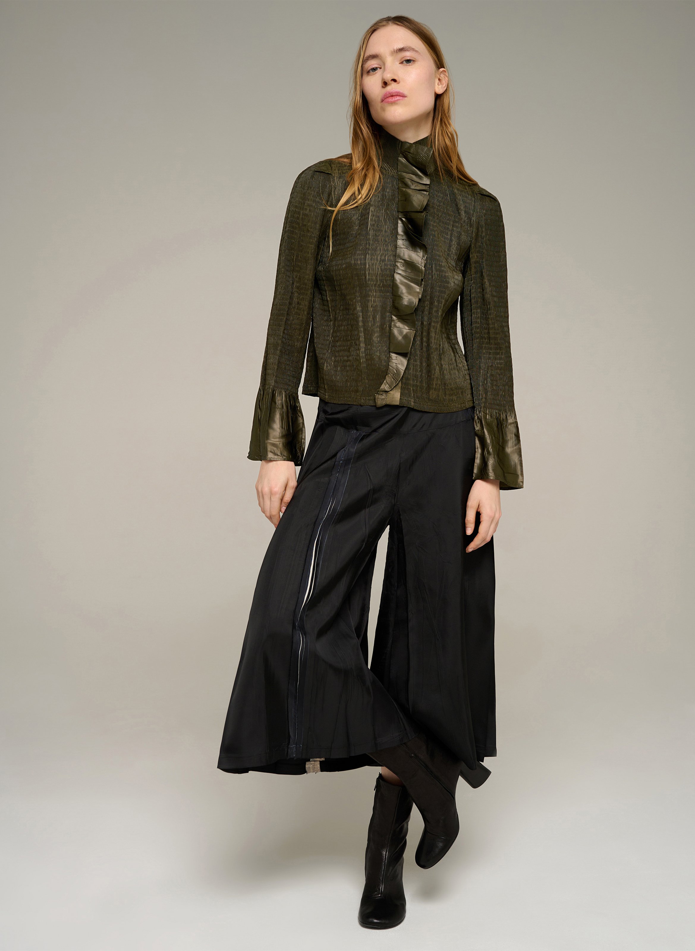 Chemise col montant plissée à volants  COTELAC Marron