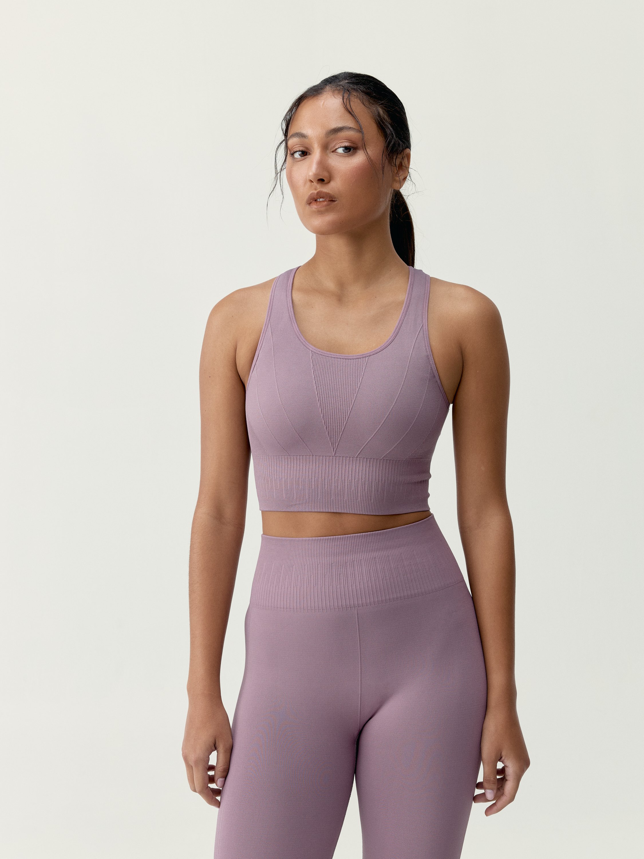 Seamless medium support sports bra BORN