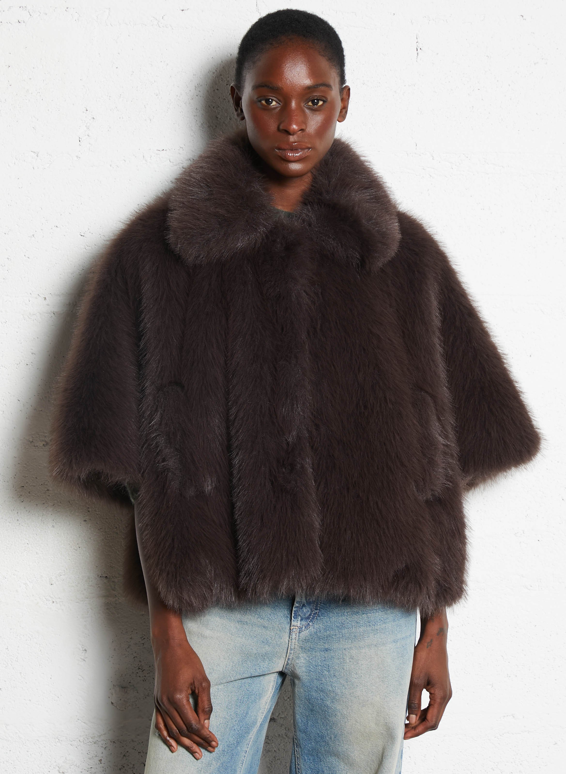 Manteau manches 3/4 en fausse fourrure PLEASE Marron