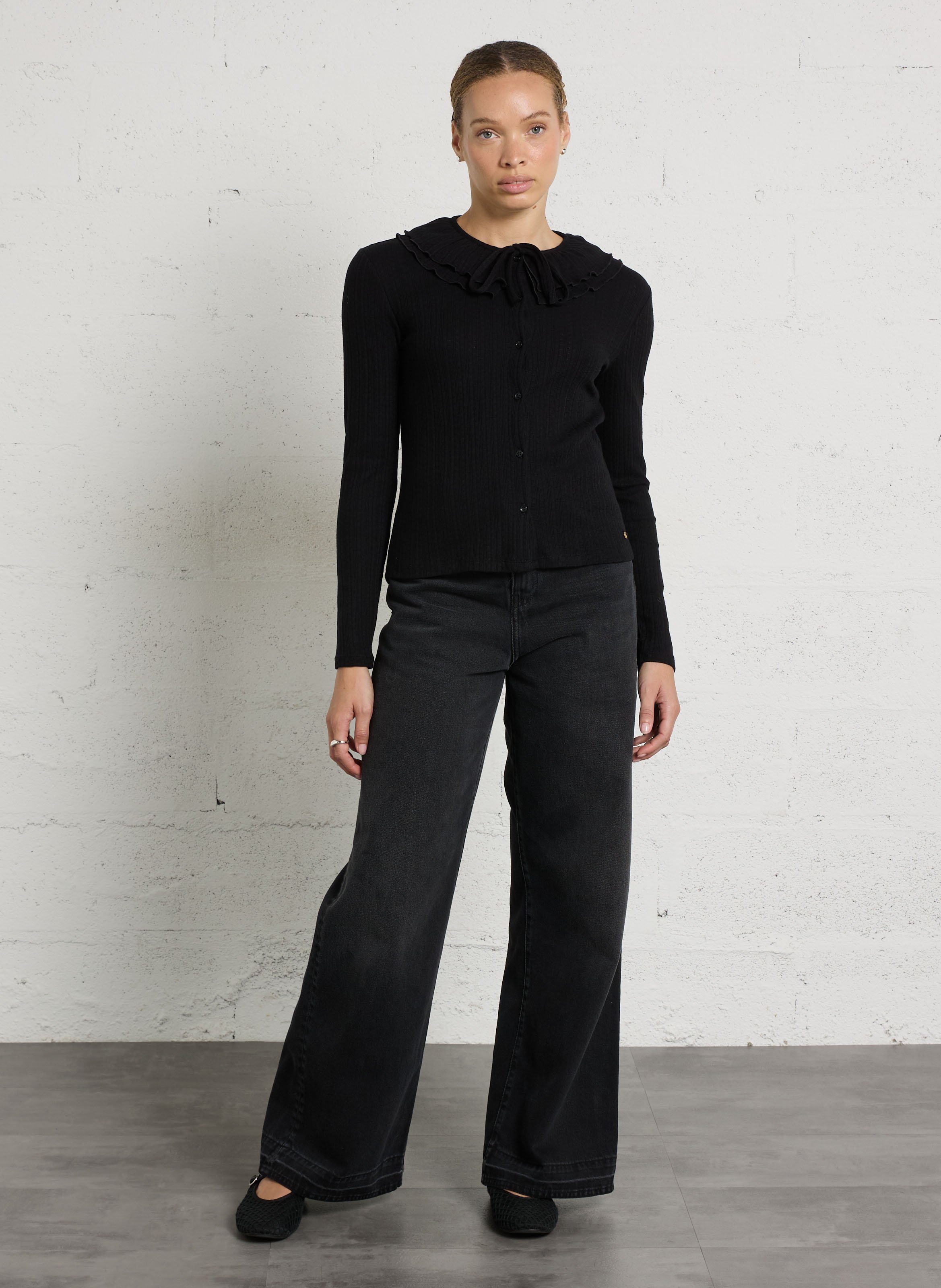 Straight-fit cotton shirt with Peter Pan collar DES PETITS HAUTS Black