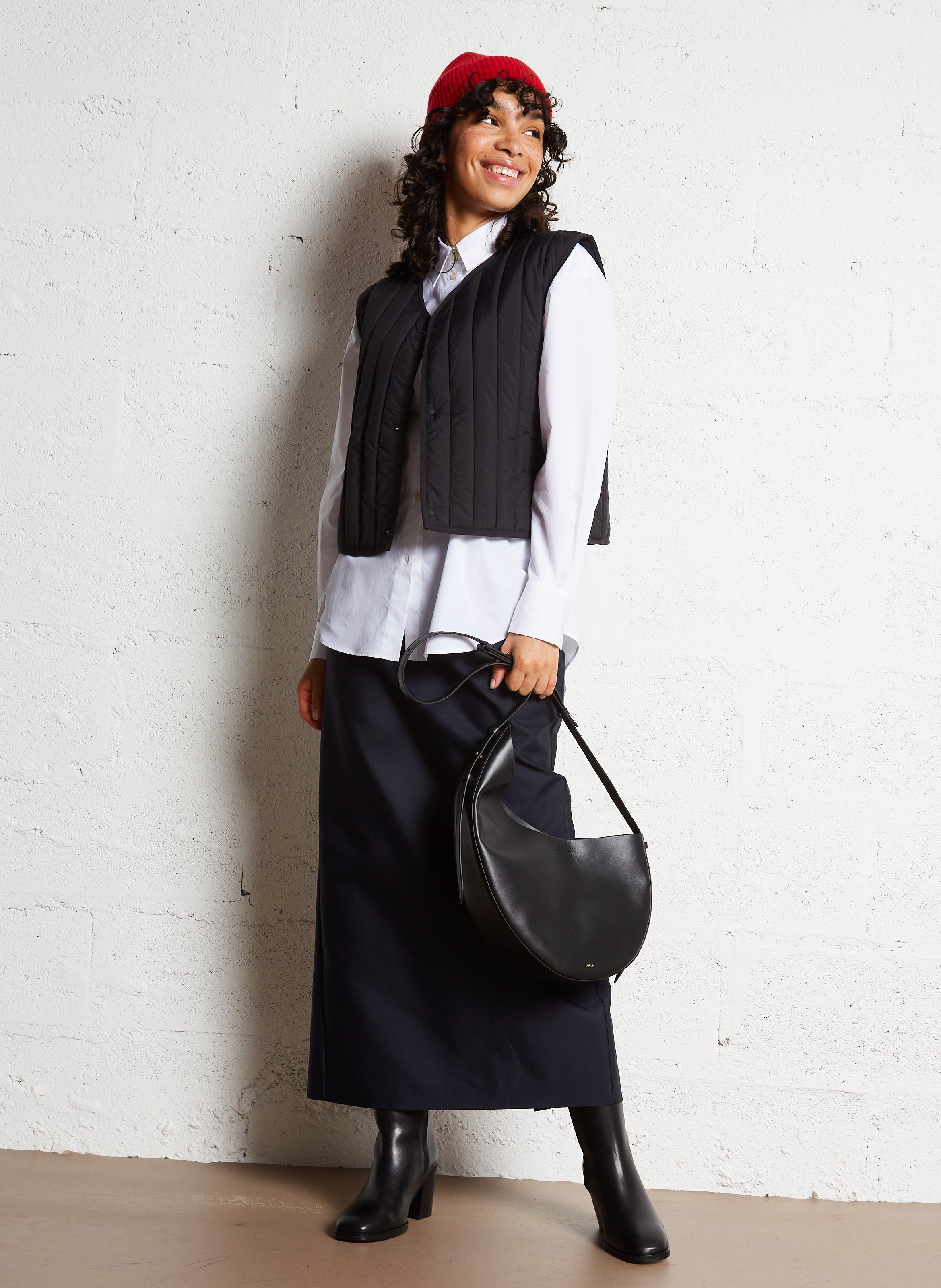 Quilted straight V-neck jacket RAINS Black