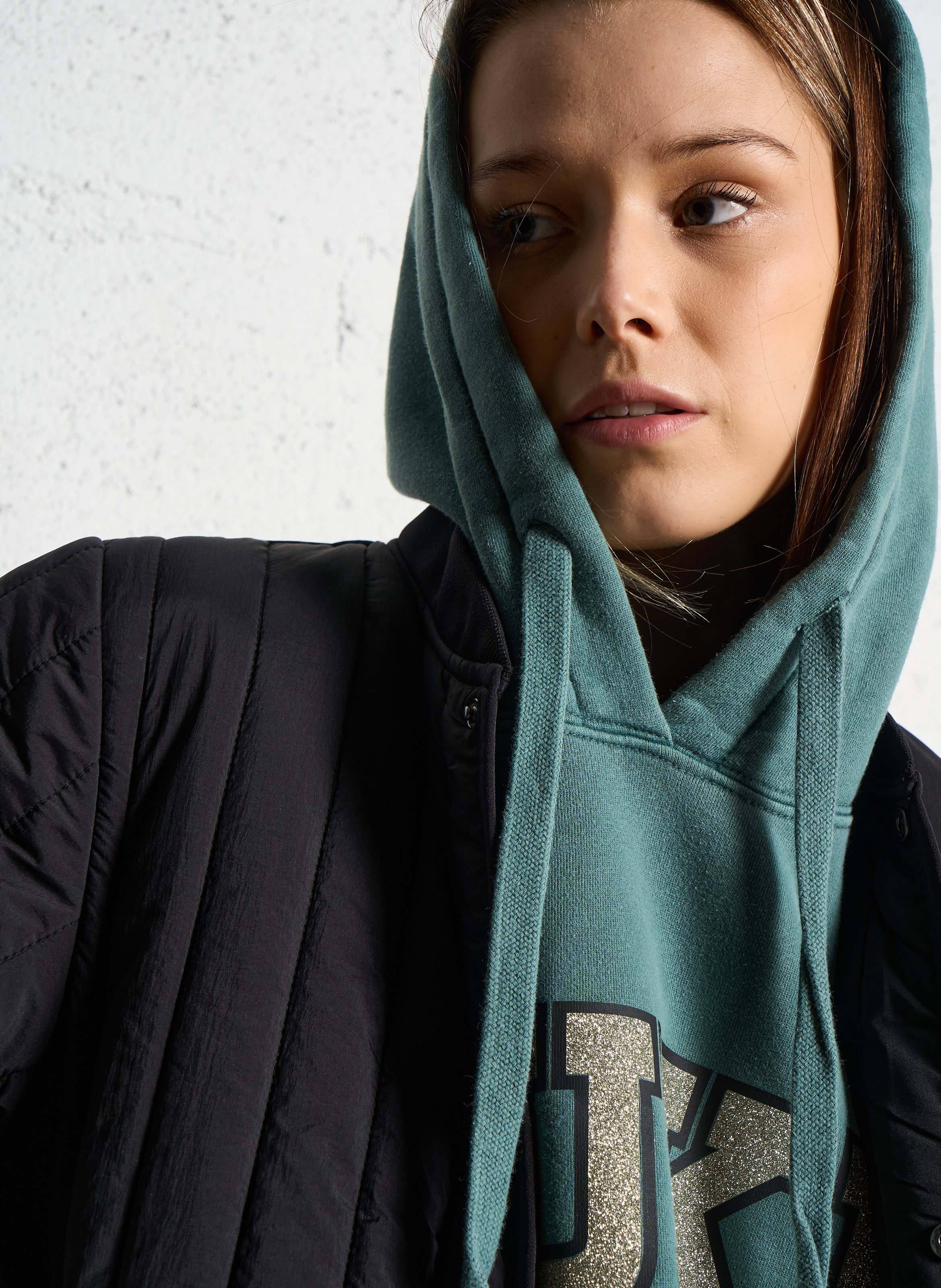 Straight jacket with teddy collar RAINS Black