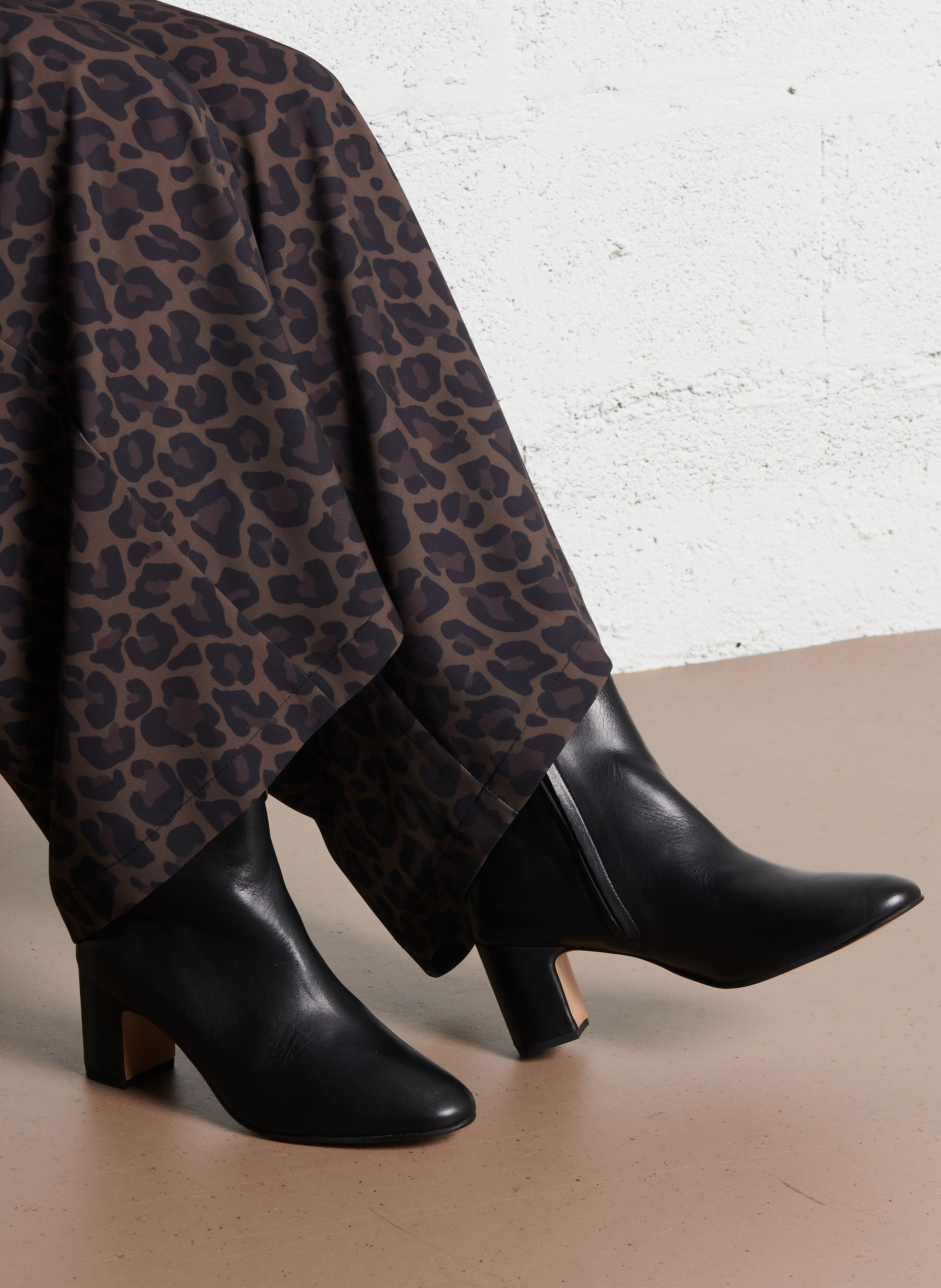 Bottines à talons en cuir ANONYMOUS COPENHAGEN Noir