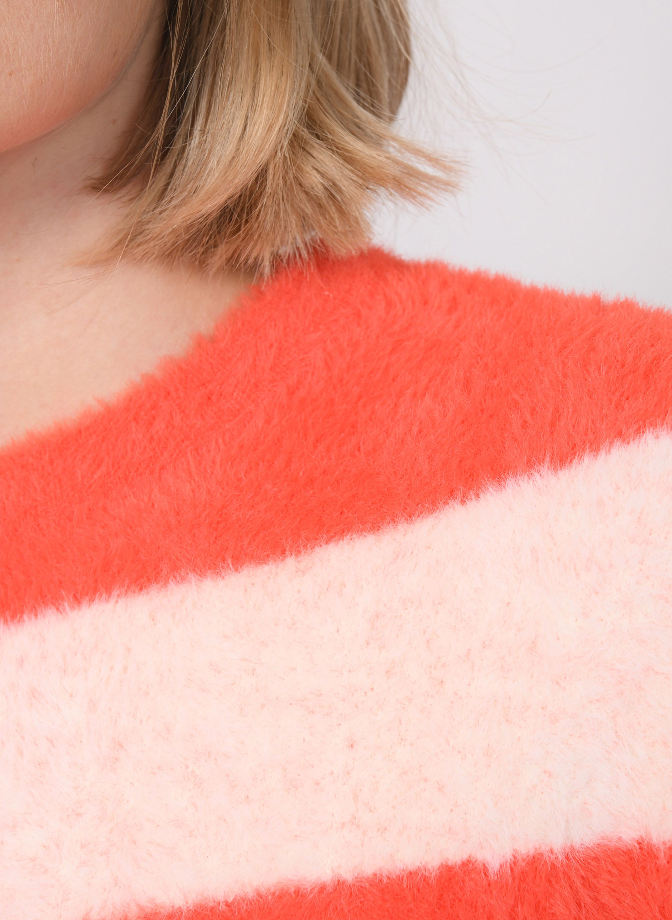 Rundhalsausschnitt-Flauschpullover KOOKAI Orange