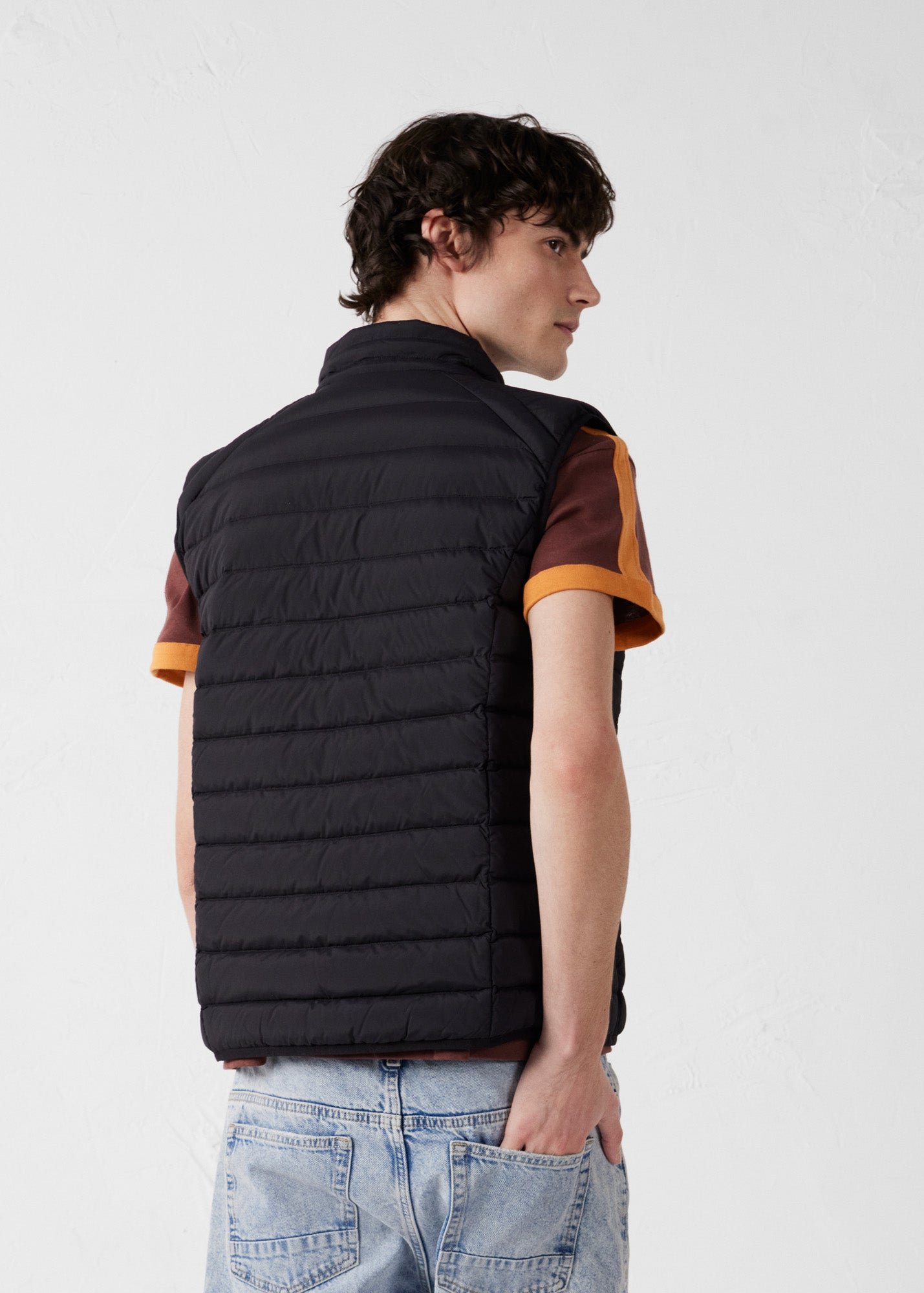 Stretch sleeveless puffer jacket Arafo JOTT Black