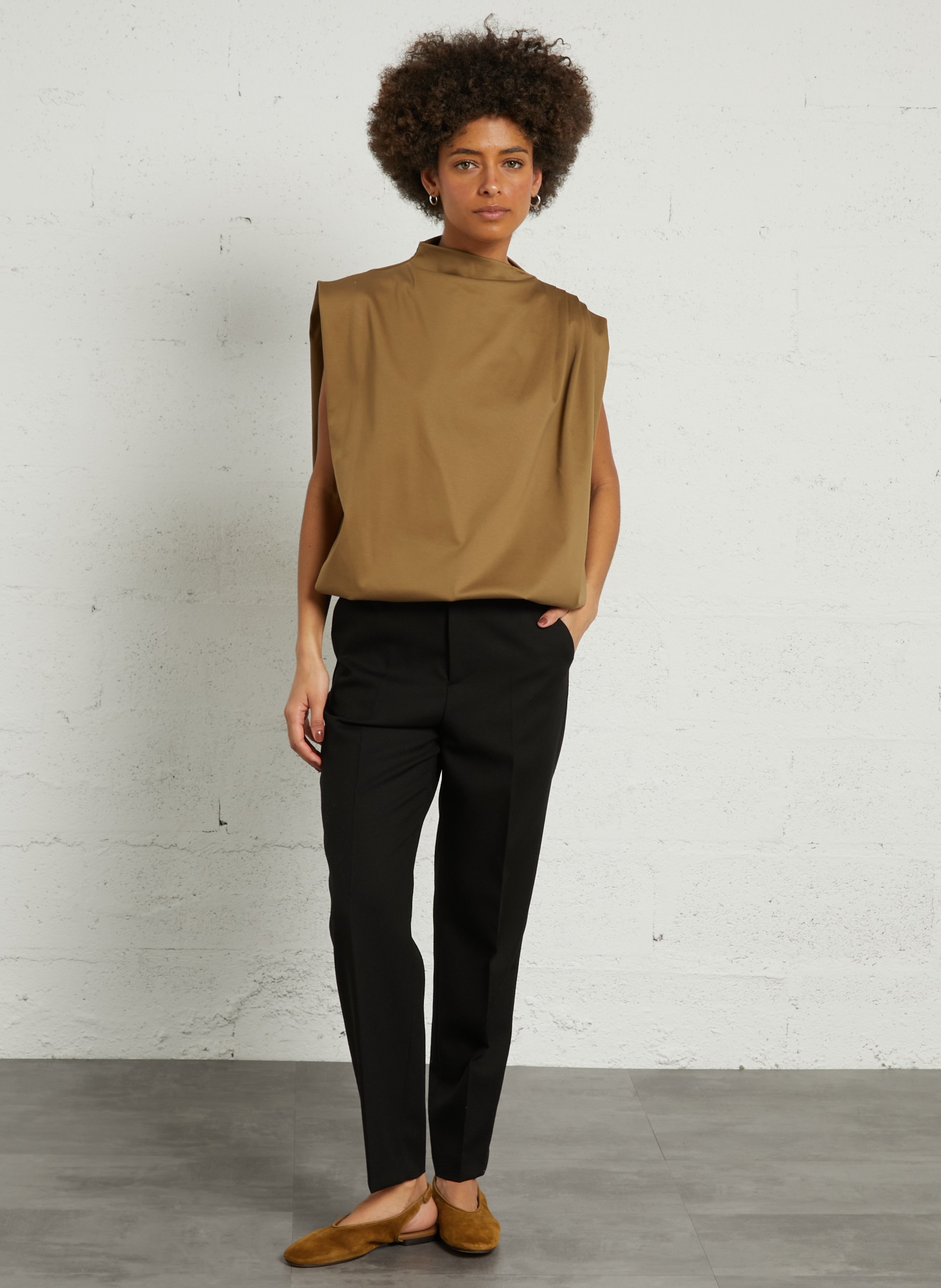 Ruimvallende top met ronde hals SOEUR Beige