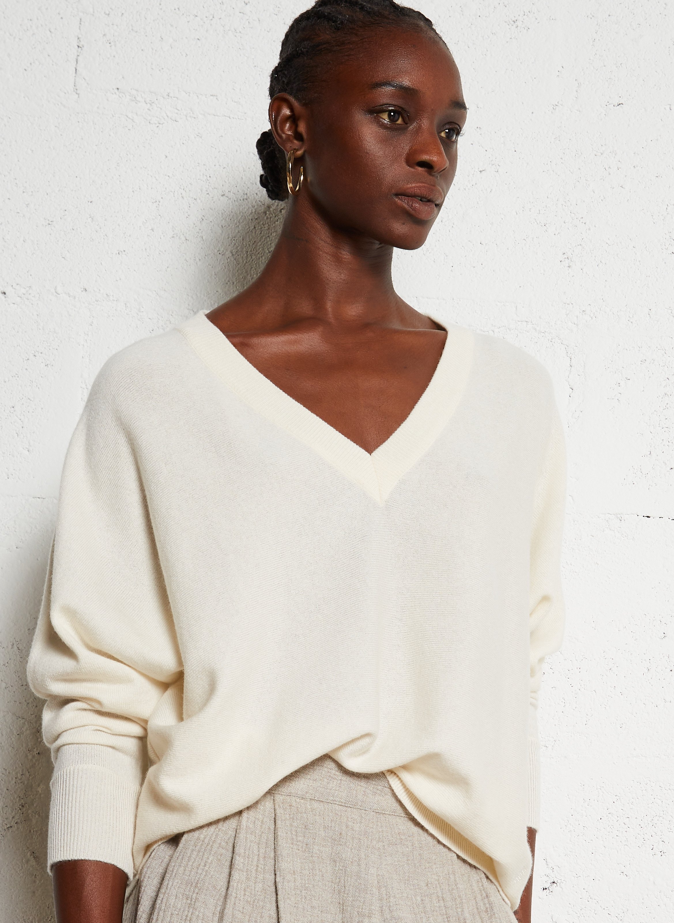 Pull oversize col V en cachemire KUJTEN Blanc