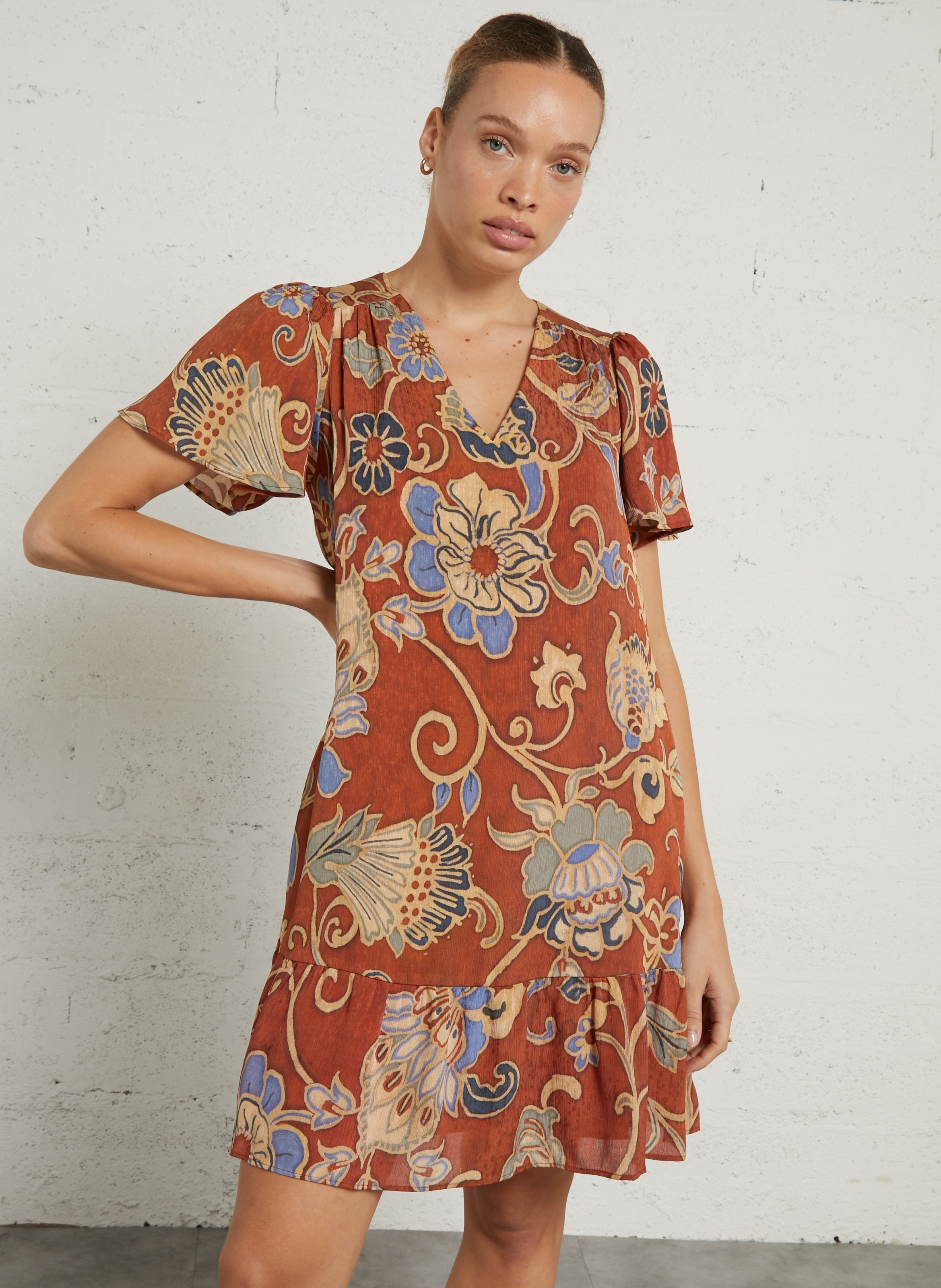 Halflange jurk met V-hals en print SUD EXPRESS Oranje