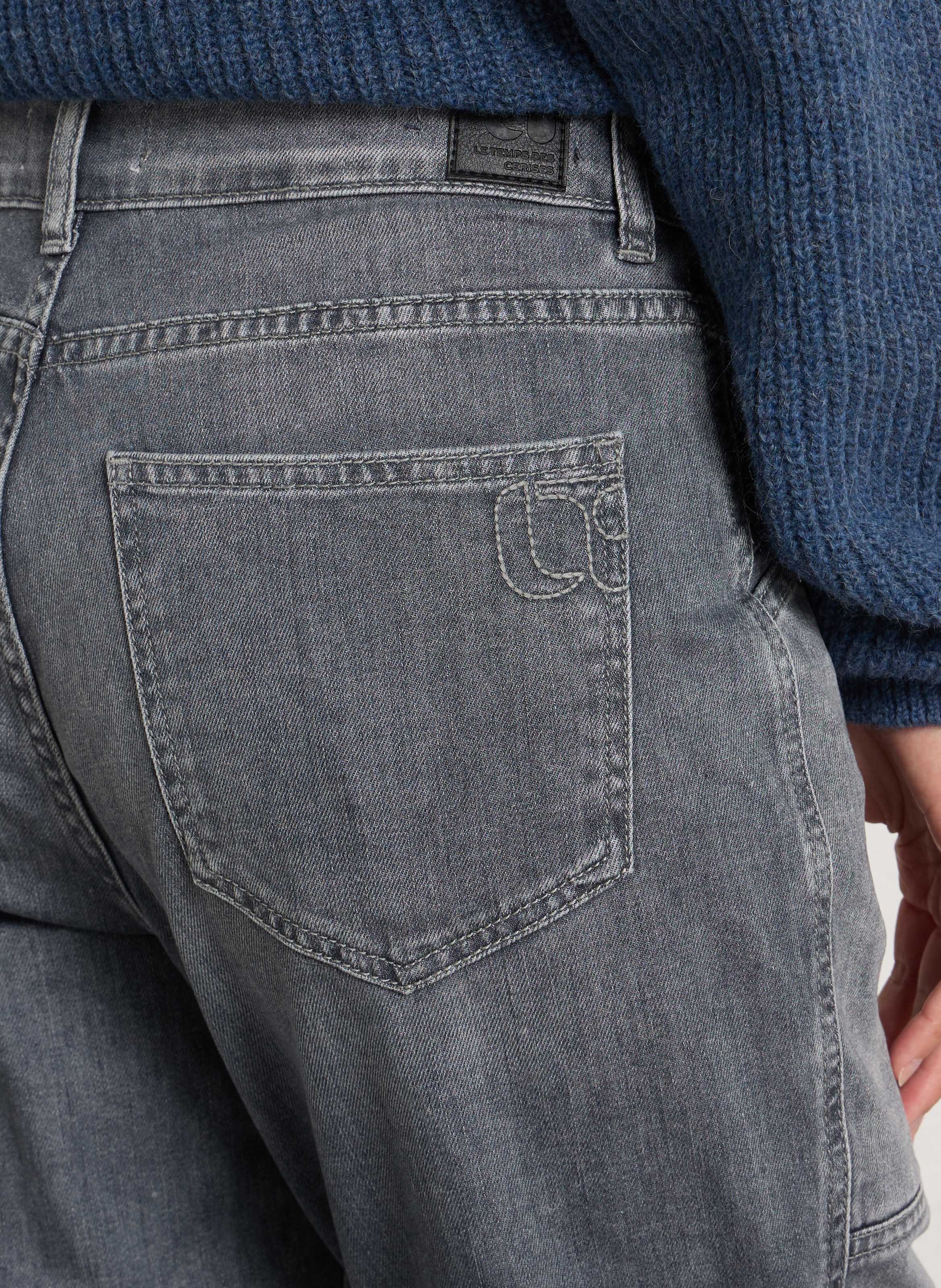 High Waist Straight Cut Jeans aus Baumwoll-Mix LE TEMPS DES CERISES Grau