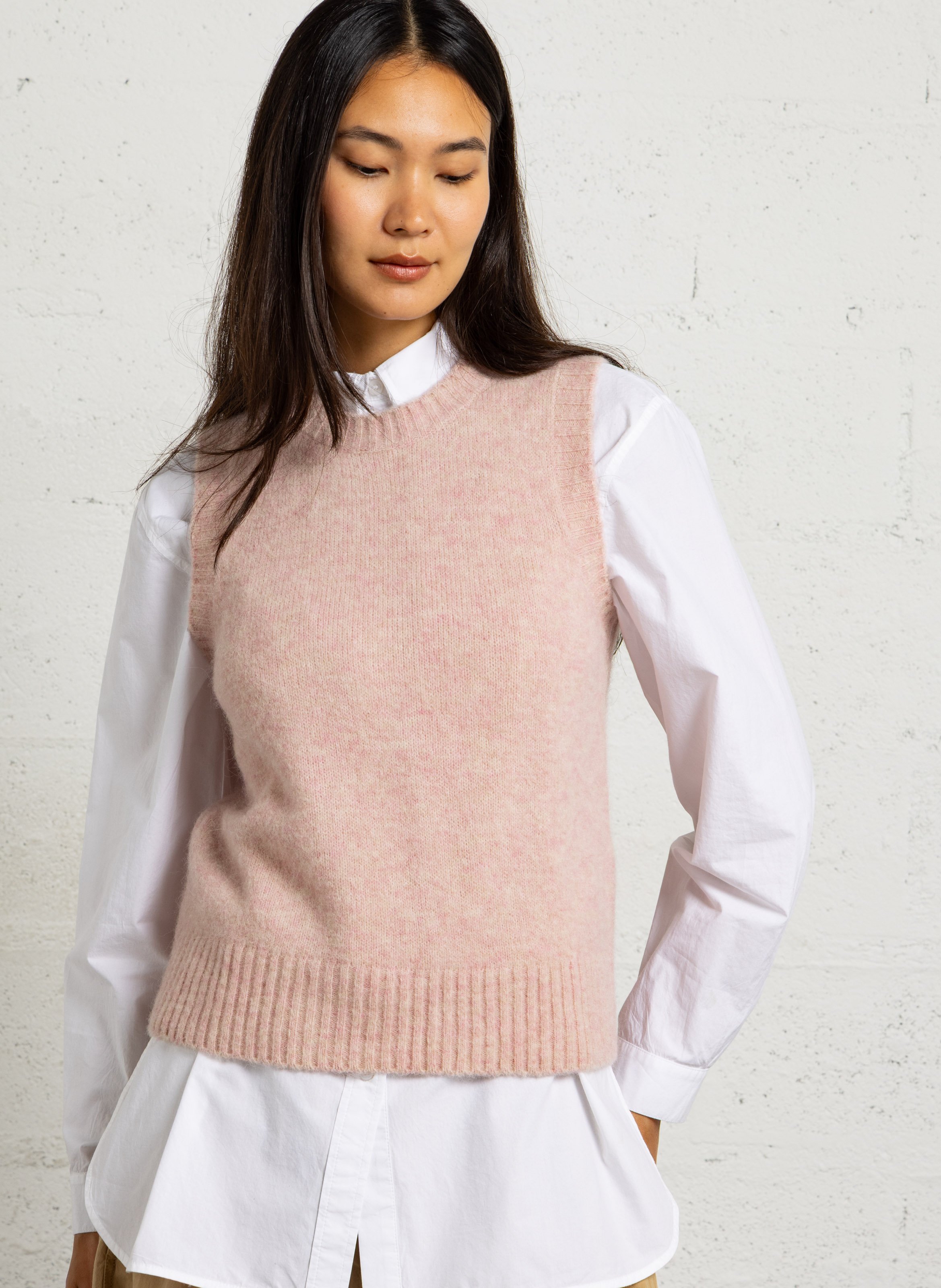 Straight round-neck knit sweater SOEUR Pink