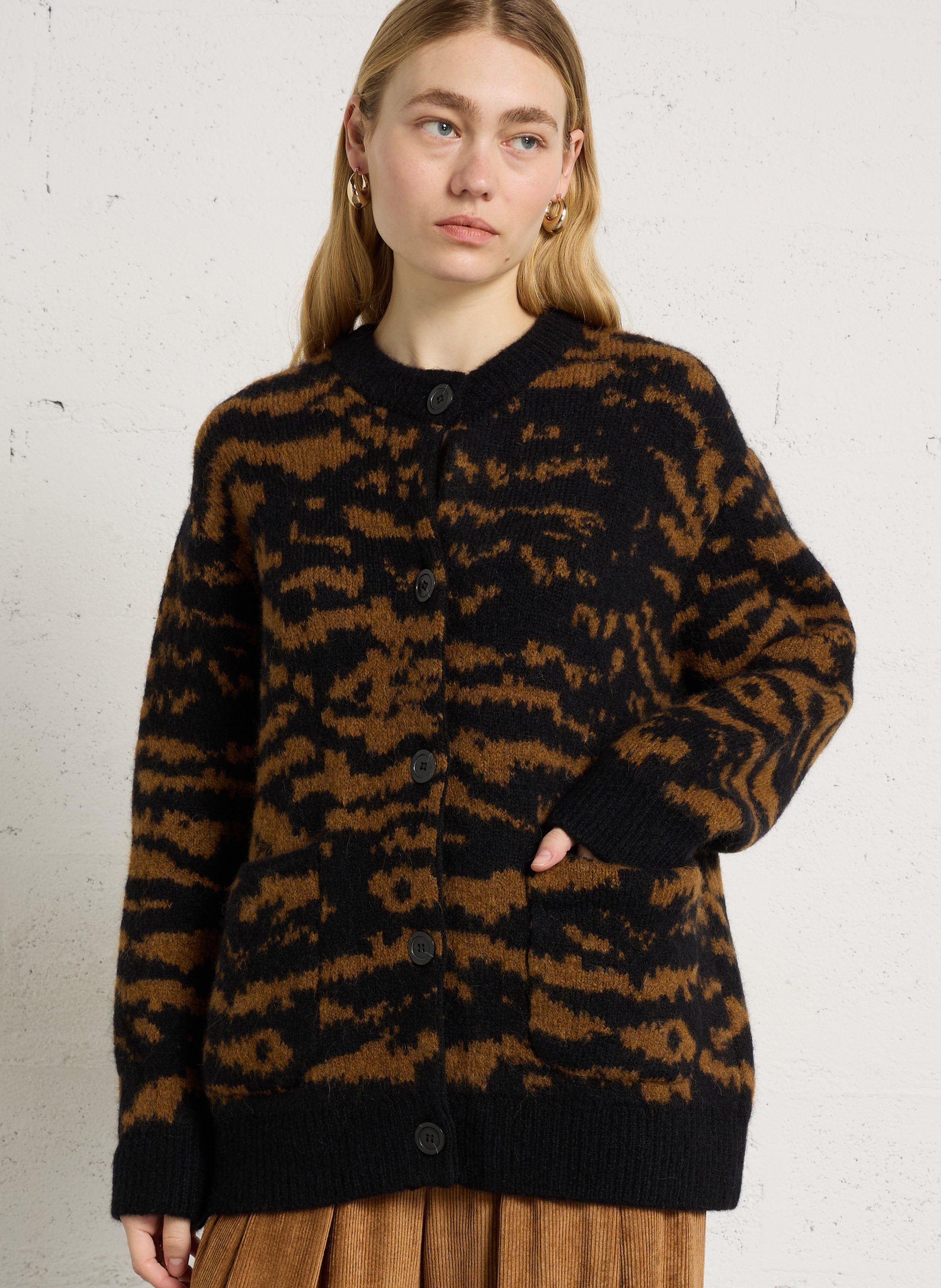Ruimvallend jacquard vest met ronde hals van een wolmix MOMONI Zwart