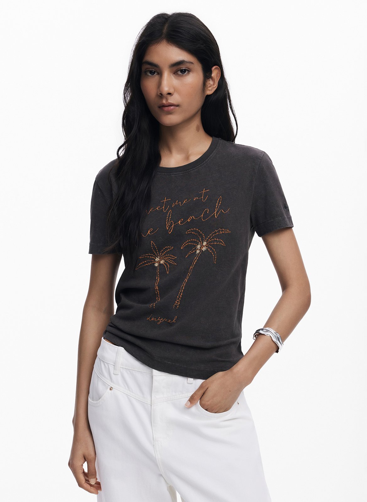 Tee-shirt droit à broderies en coton DESIGUAL Noir