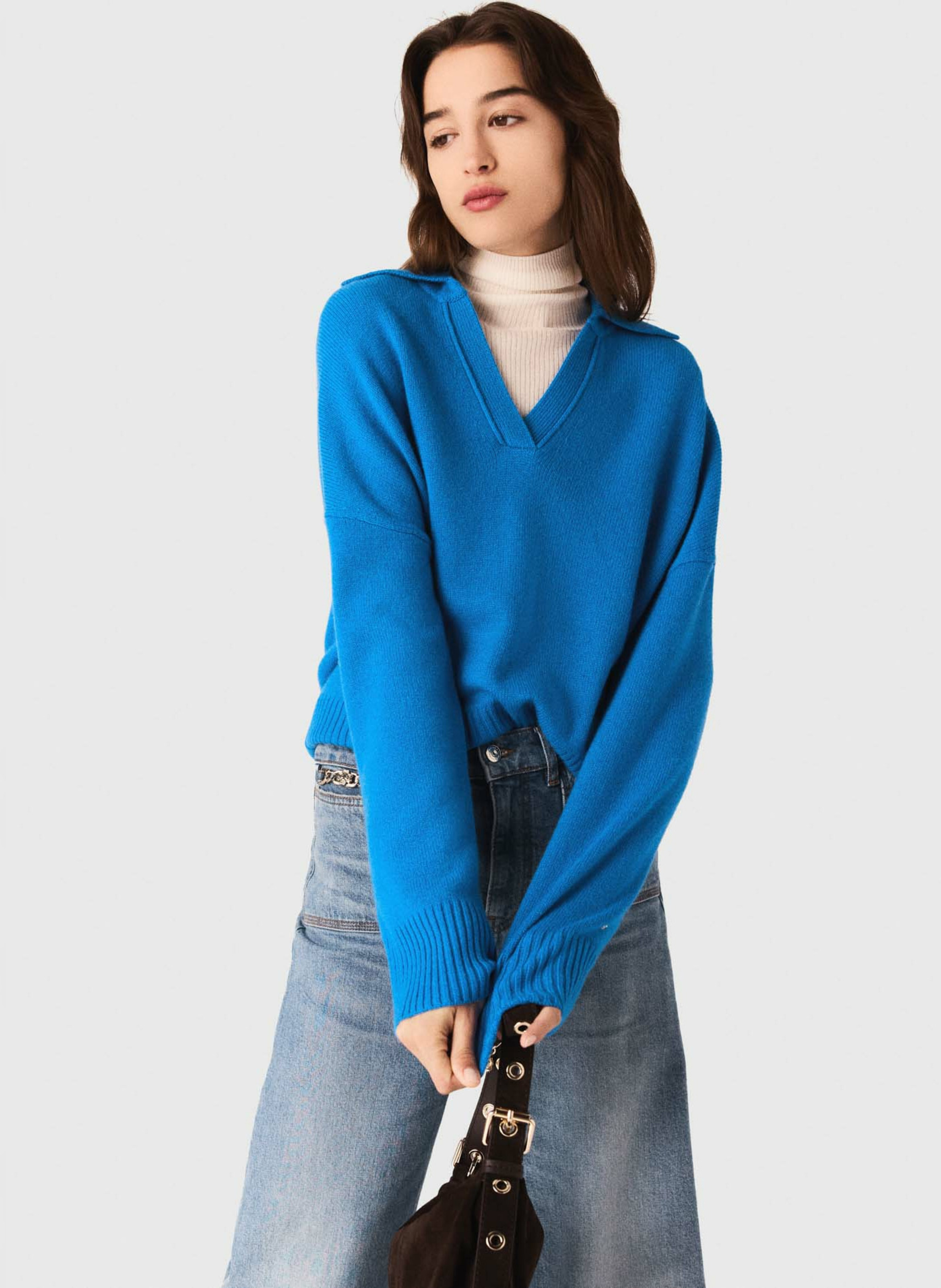 Pull col V en laine mélangée MAJE