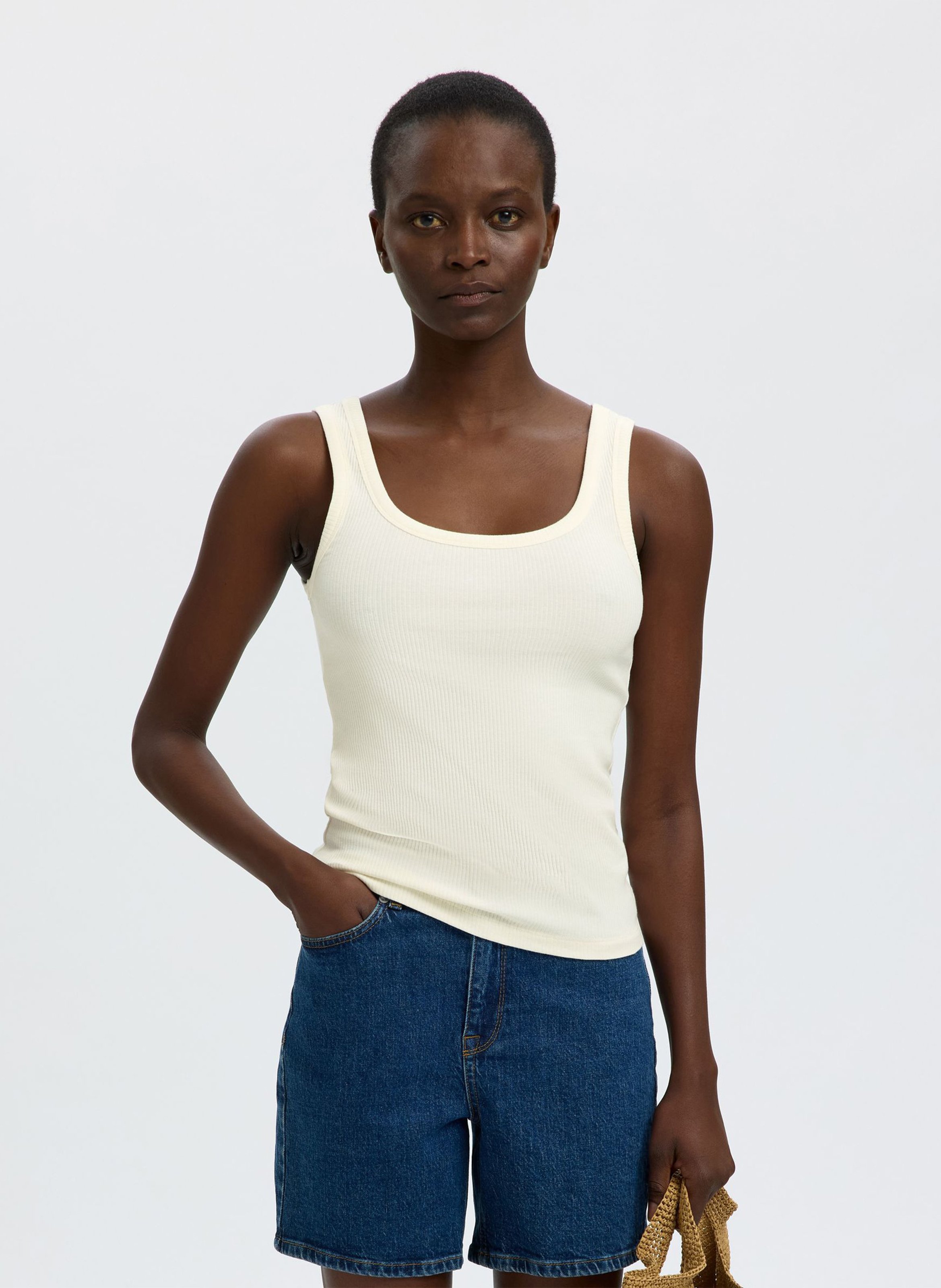 Round neck organic cotton blend straight tank top SELECTED