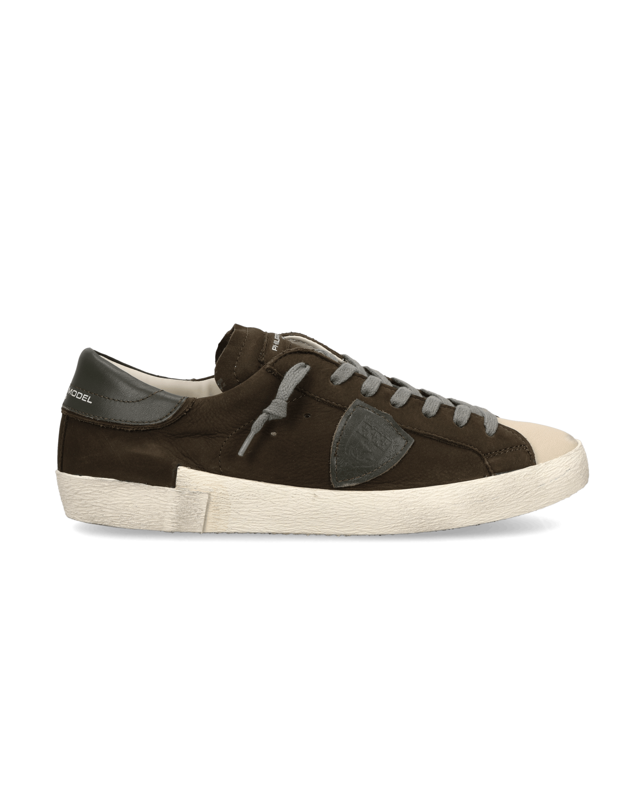 Tennis sneakers. PHILIPPE MODEL Green