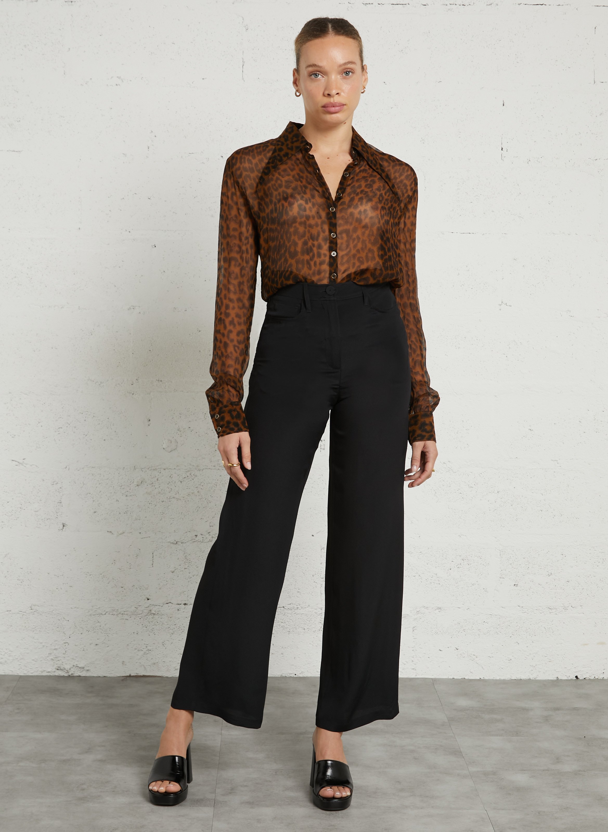Wide-leg five-pocket trousers MOMONI Black
