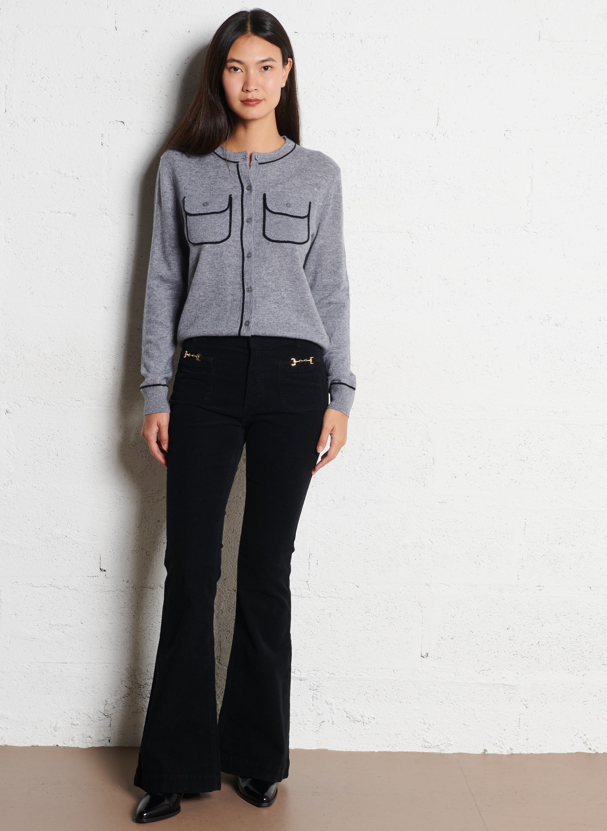 Gerade geschnittene Strickweste mit Rundhalsausschnitt aus Wolle und Kaschmir BERENICE Grau