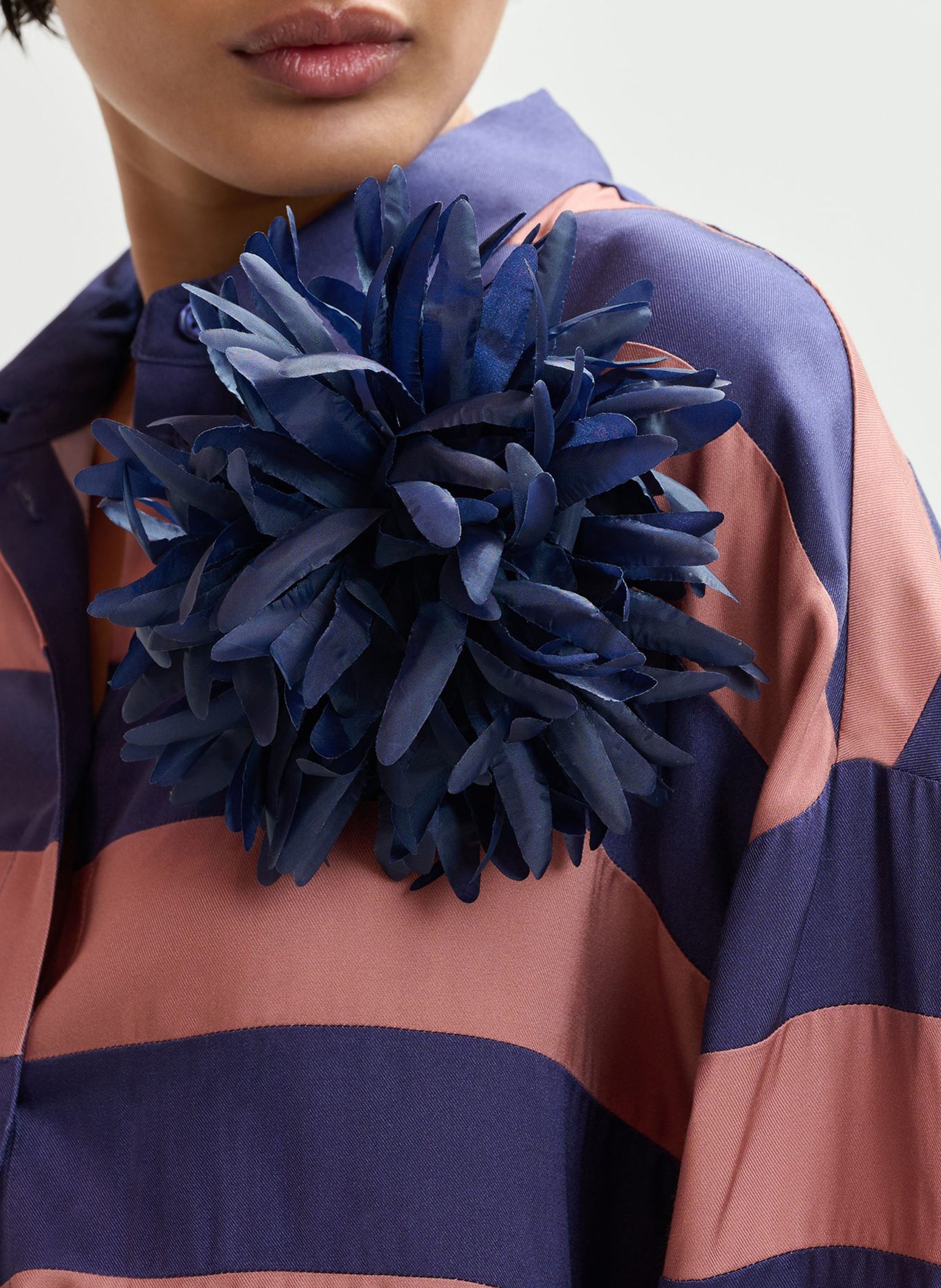 Oversize gestreiftes Hemd ESSENTIEL ANTWERP Rot