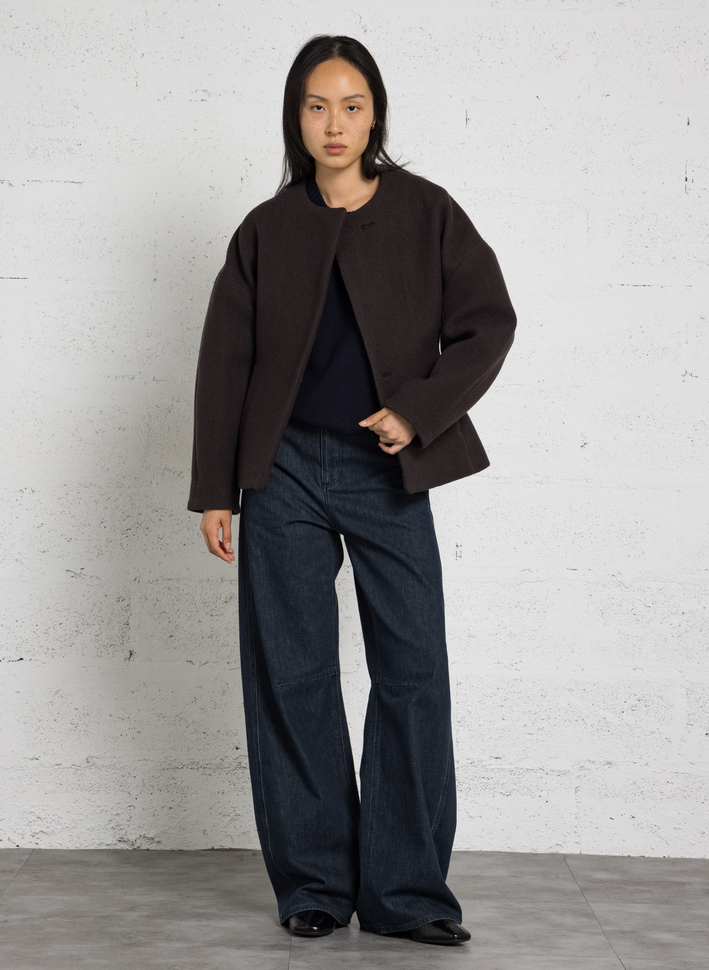 Taillierte Woll- und Baumwolljacke mit Rundhalsausschnitt SOEUR Grun