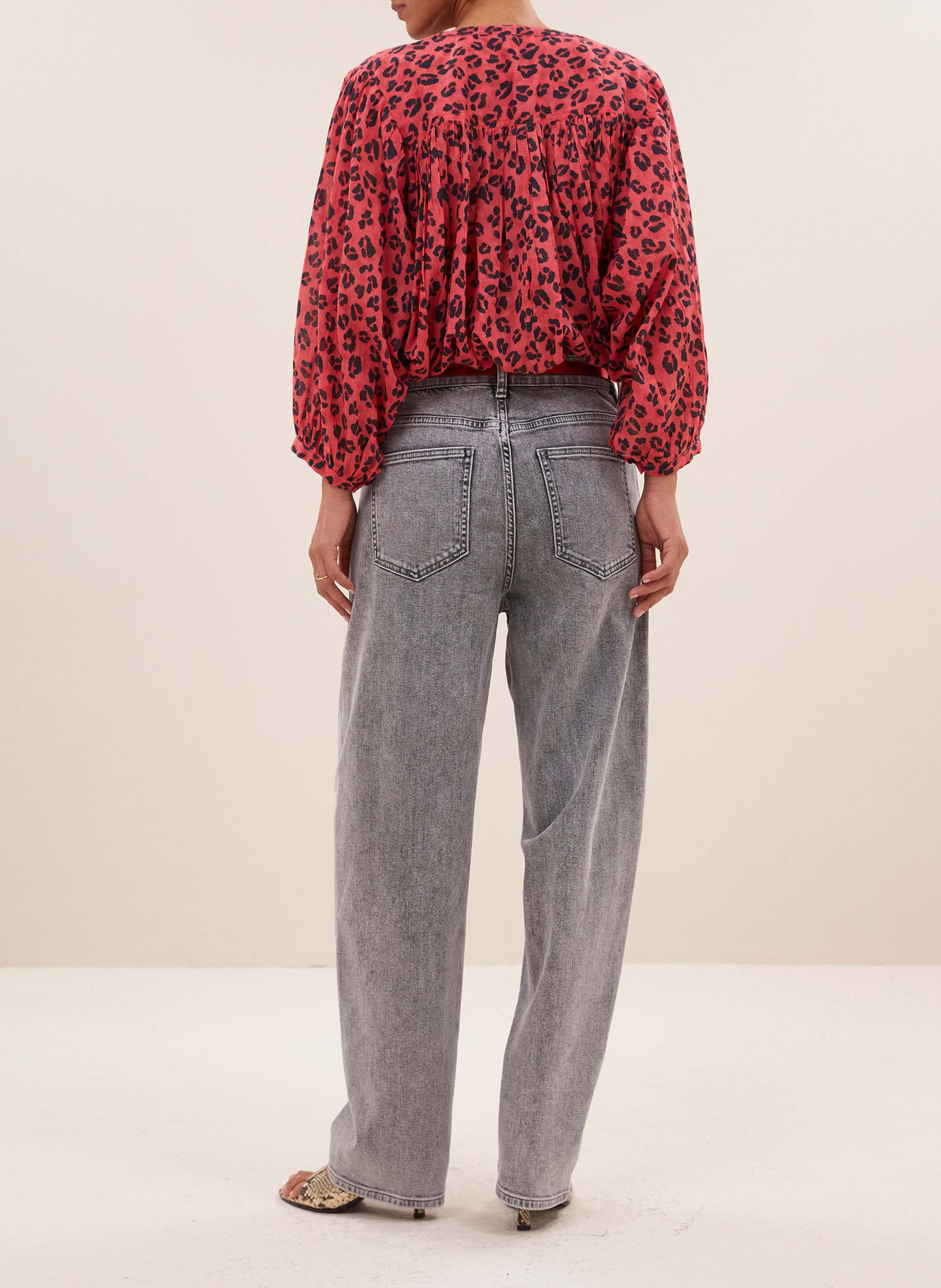 Blouse met ronde hals en luipaardprint BY BAR Rood