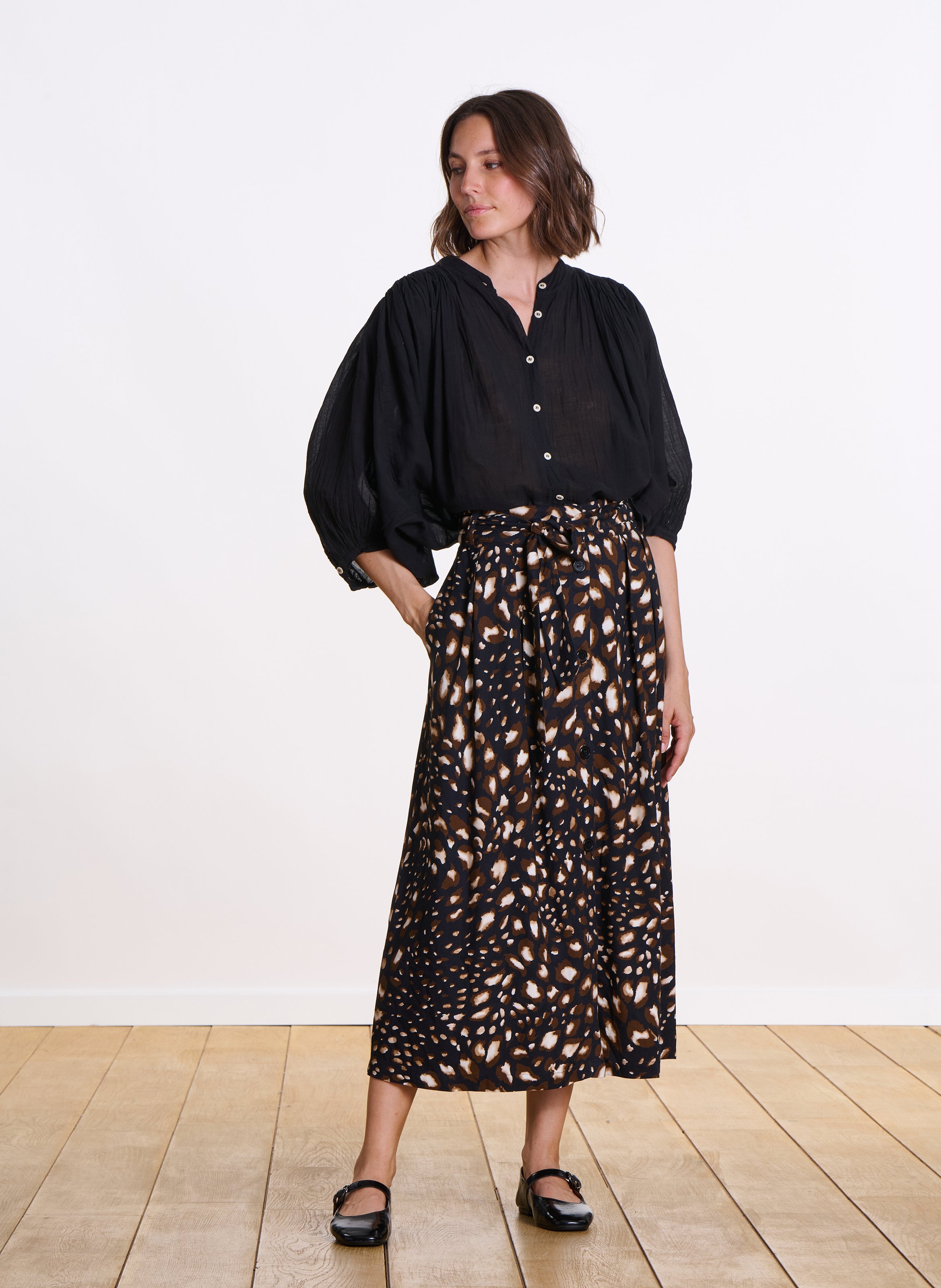 Fluid belted midi skirt with patterns LA FEE MARABOUTEE Black