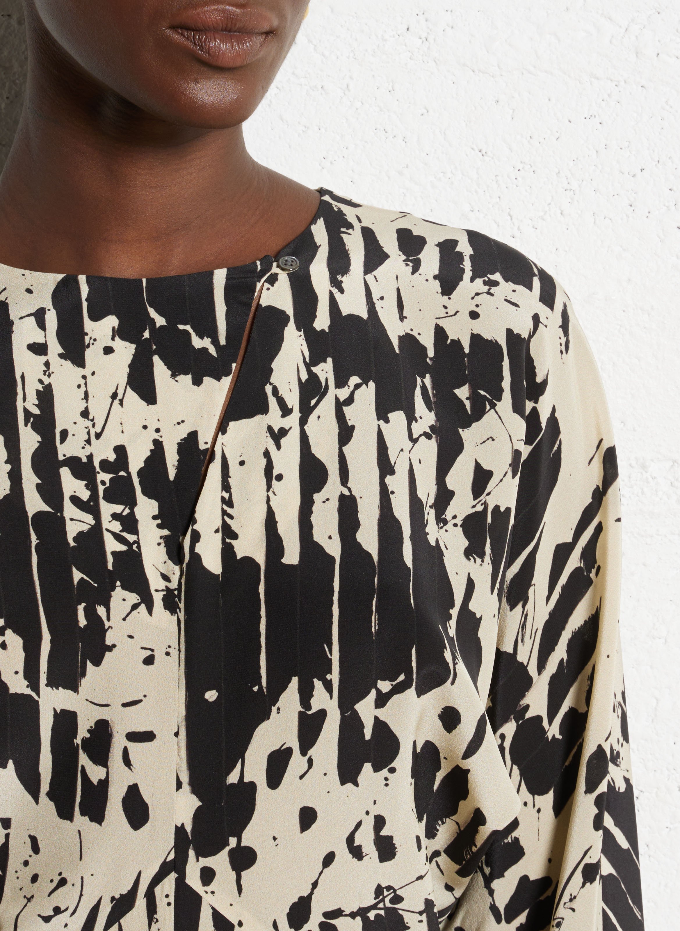 Robe longue col rond en soie SOEUR Multicolore