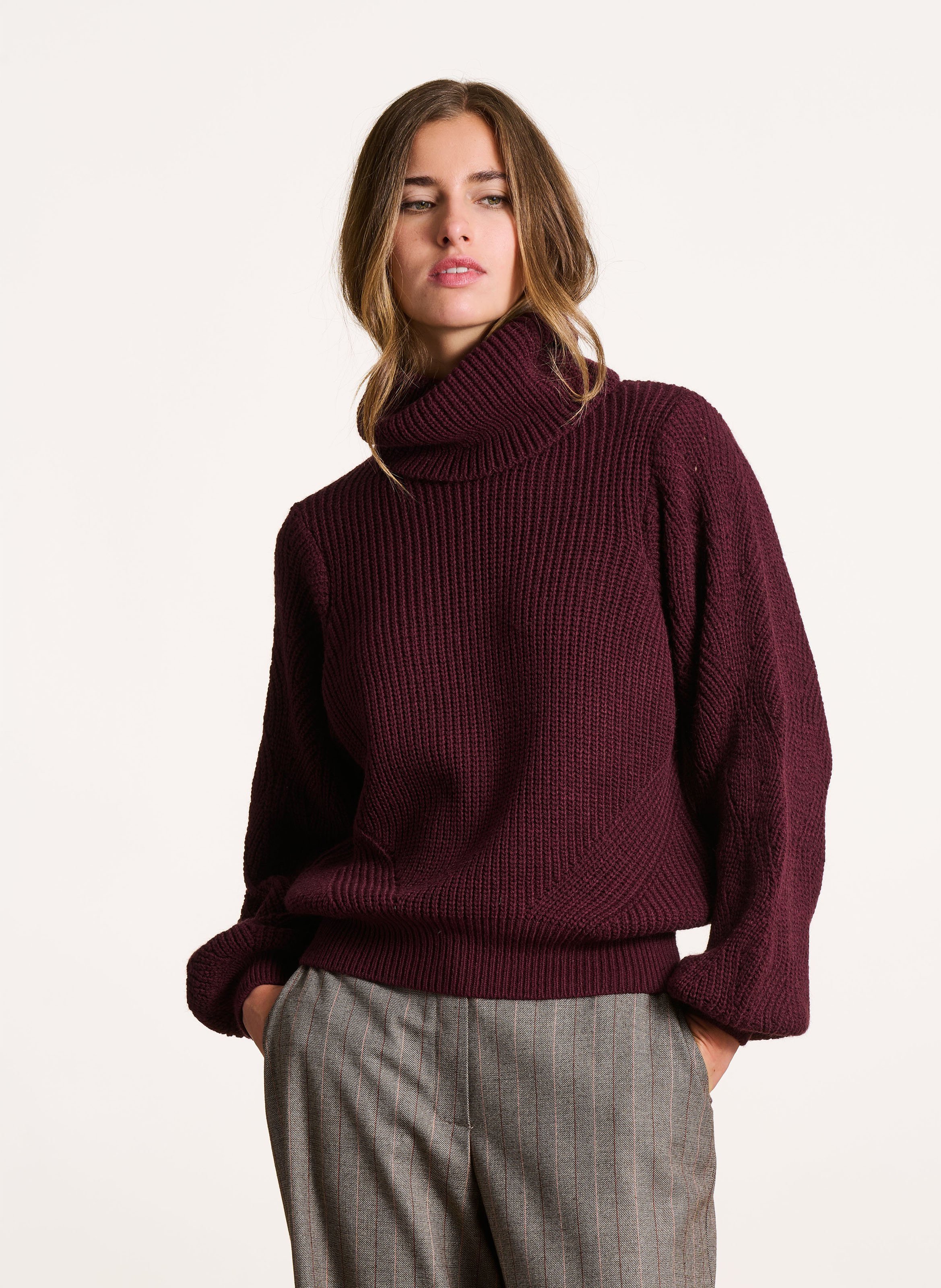 Gerade geschnittener Rollkragenpullover aus Strick-Mix LA FEE MARABOUTEE