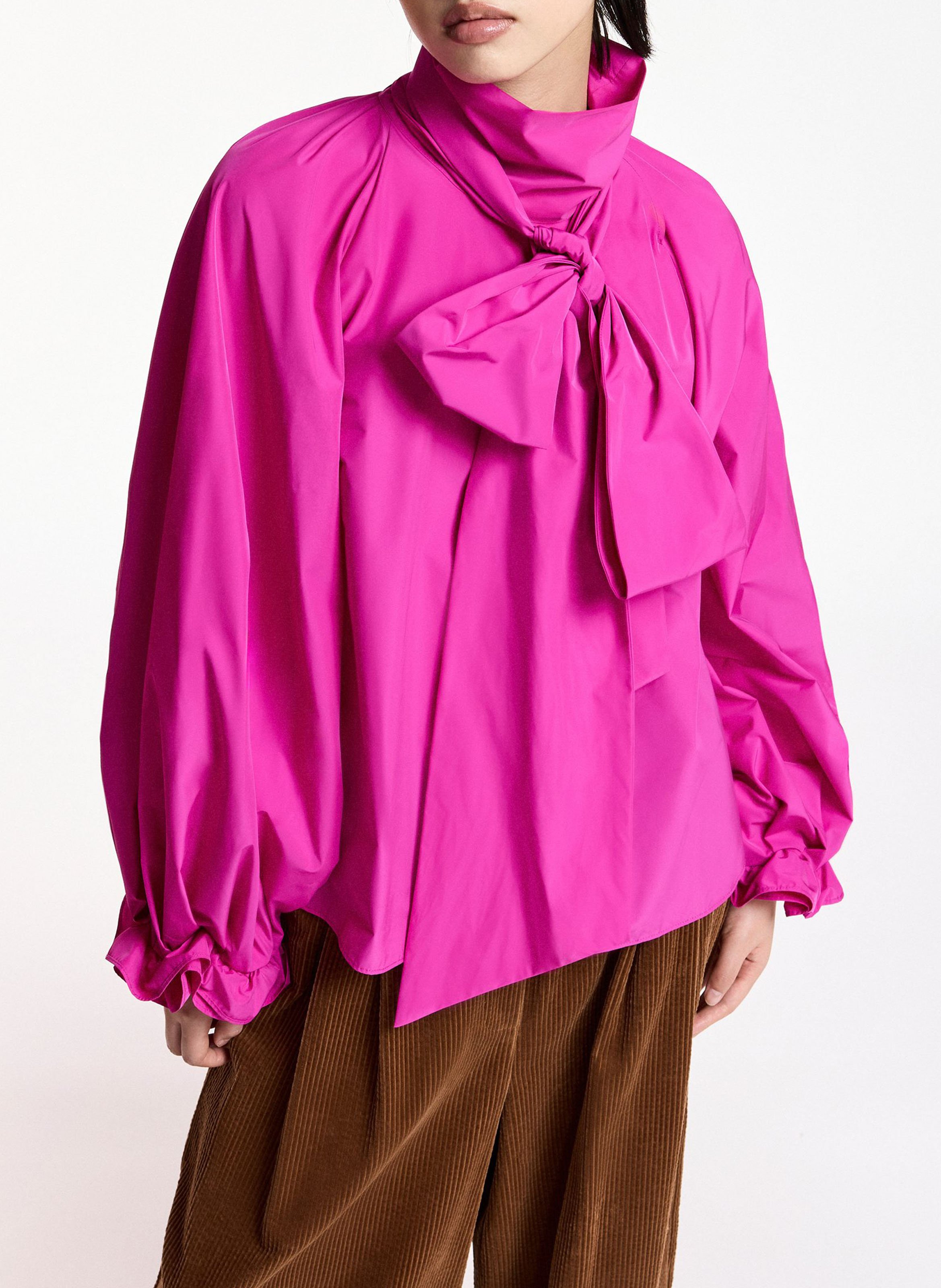 Loose blouse with Lavallière collar ESSENTIEL ANTWERP