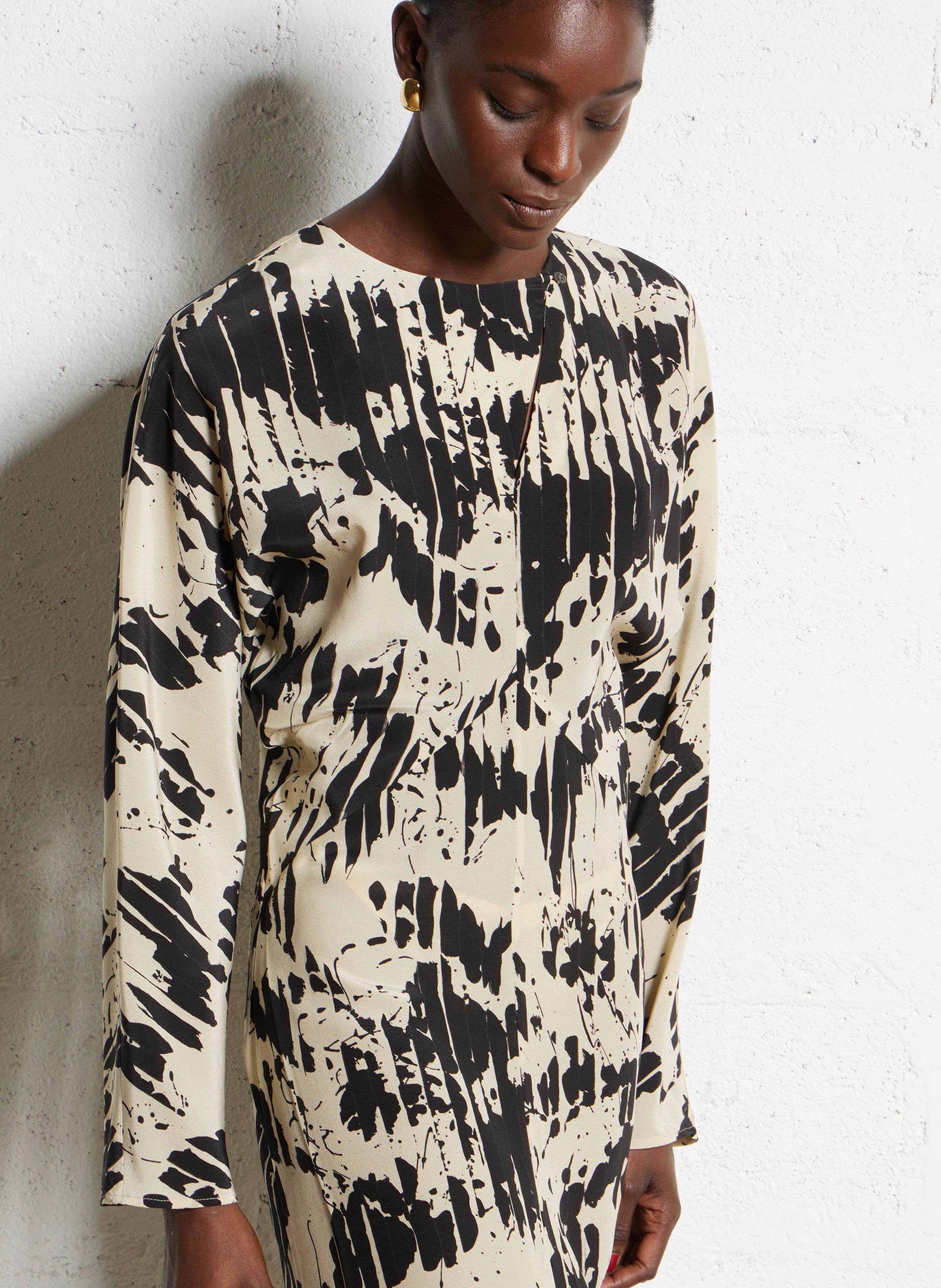 Robe longue col rond en soie SOEUR Multicolore