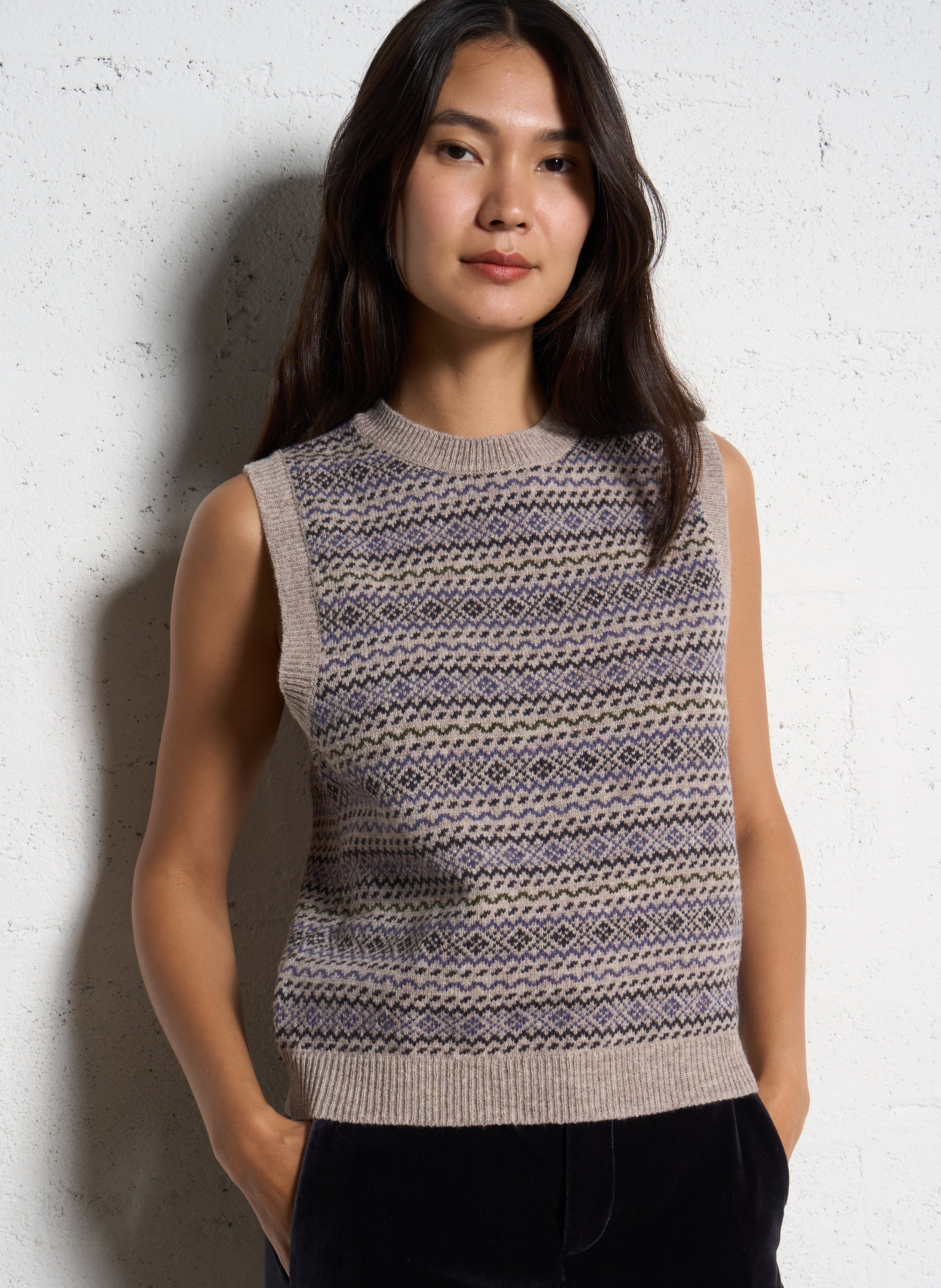 Pull sans manches col rond jacquard en laine mérinos SOEUR Multicolore