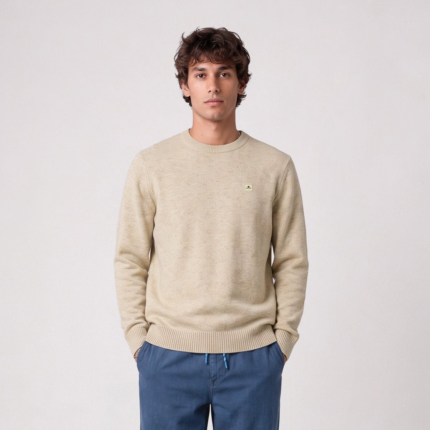 Off-white crew-neck MADANI wool sweater SBPLAY SERGE BLANCO White