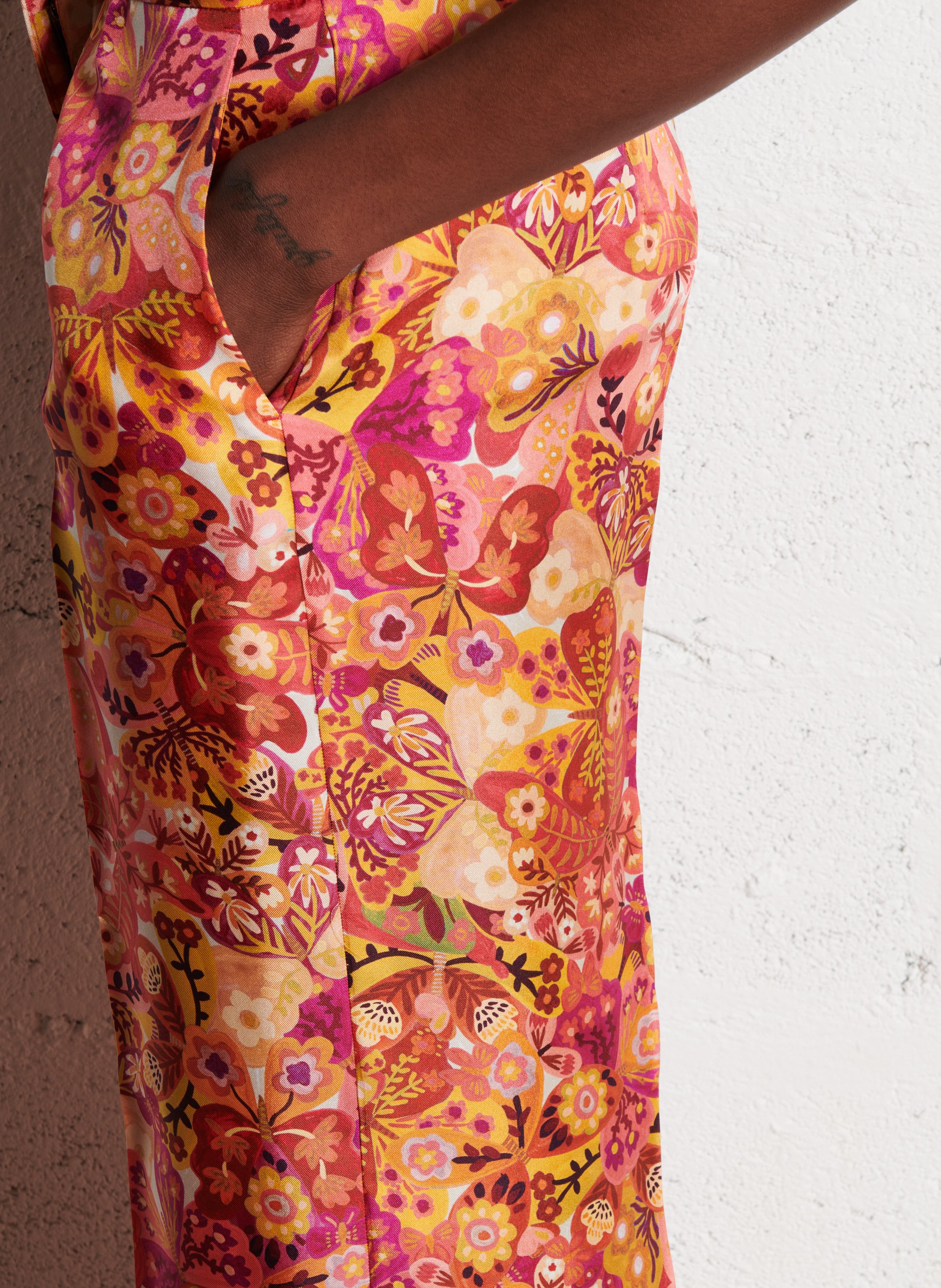 Pantalon large imprimé en soie MOMONI Multicolore