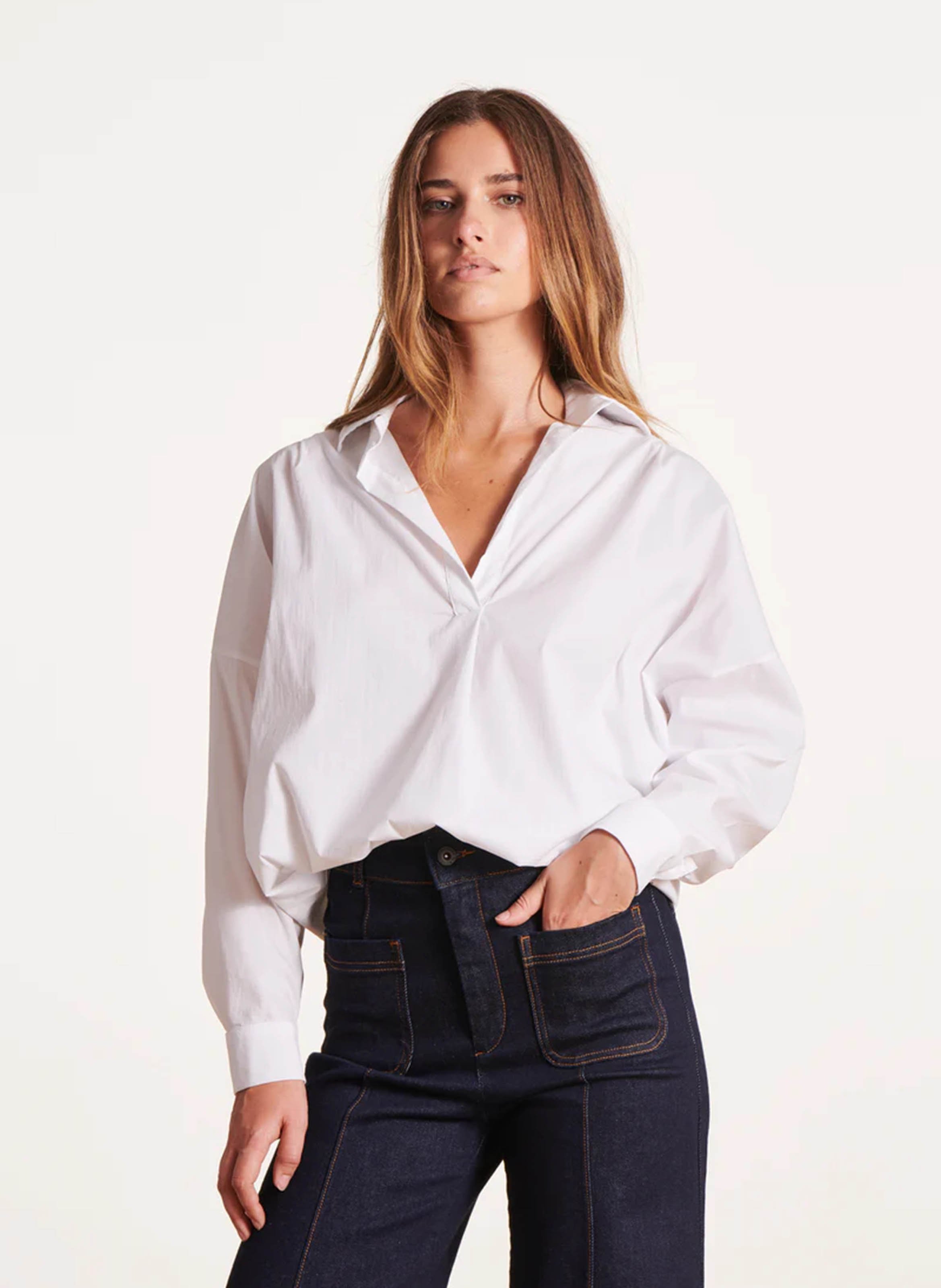 Blouse ample col chemise en coton mélangé  LA FEE MARABOUTEE Blanc