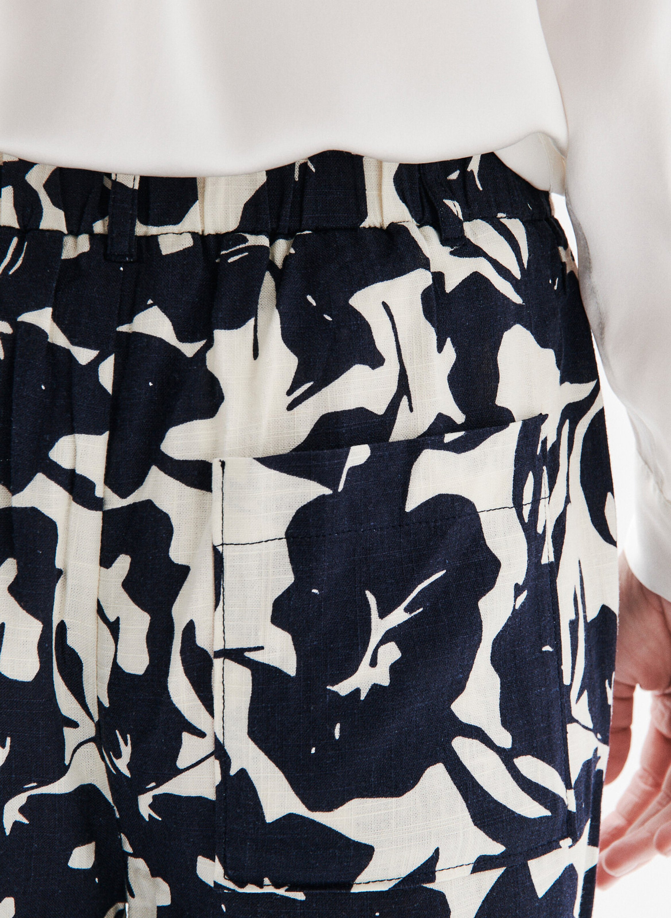 Pantalon large à imprimé floral CAROLL Blanc