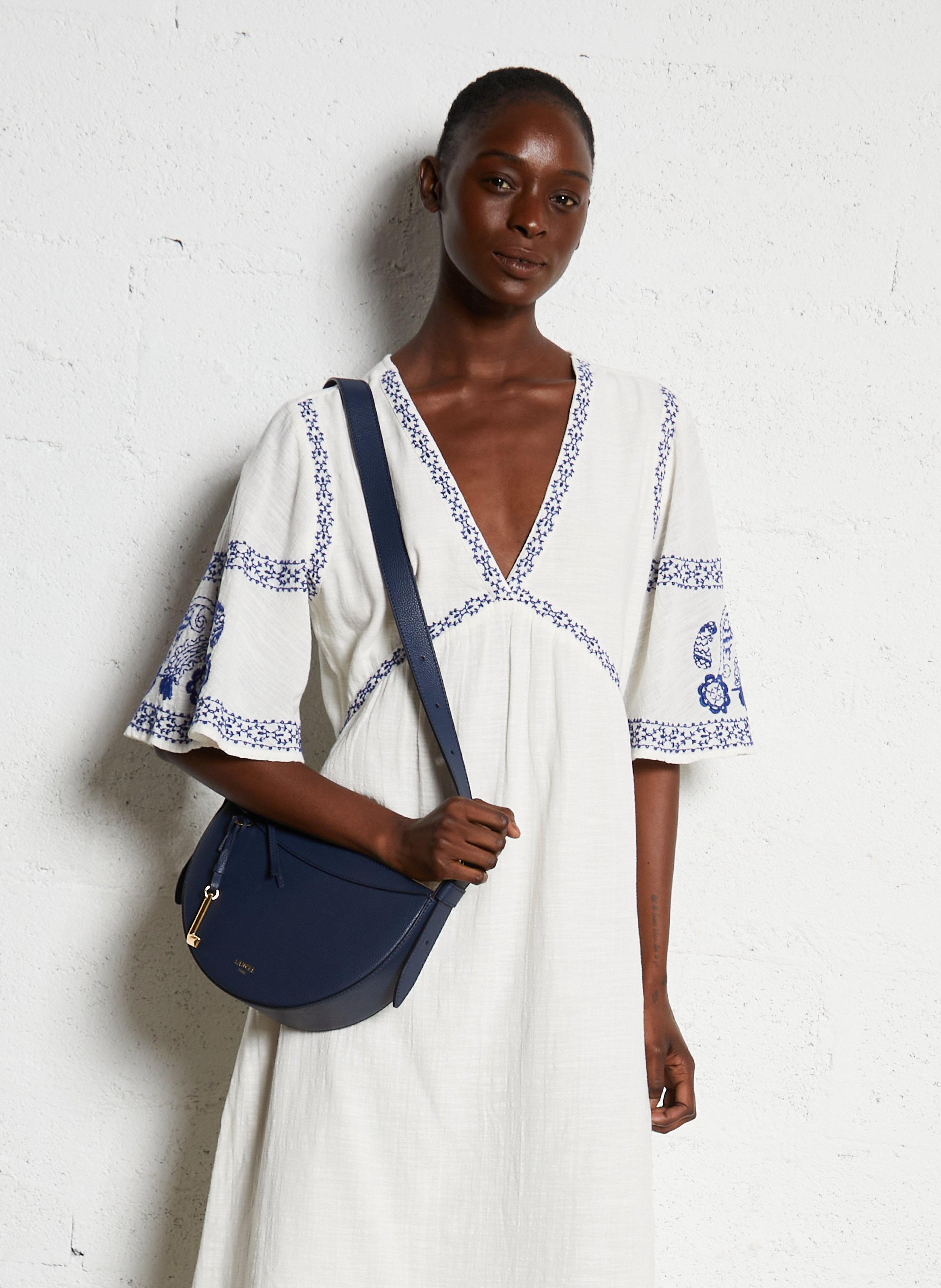 Halbmond-Ledertasche LANCEL Blau