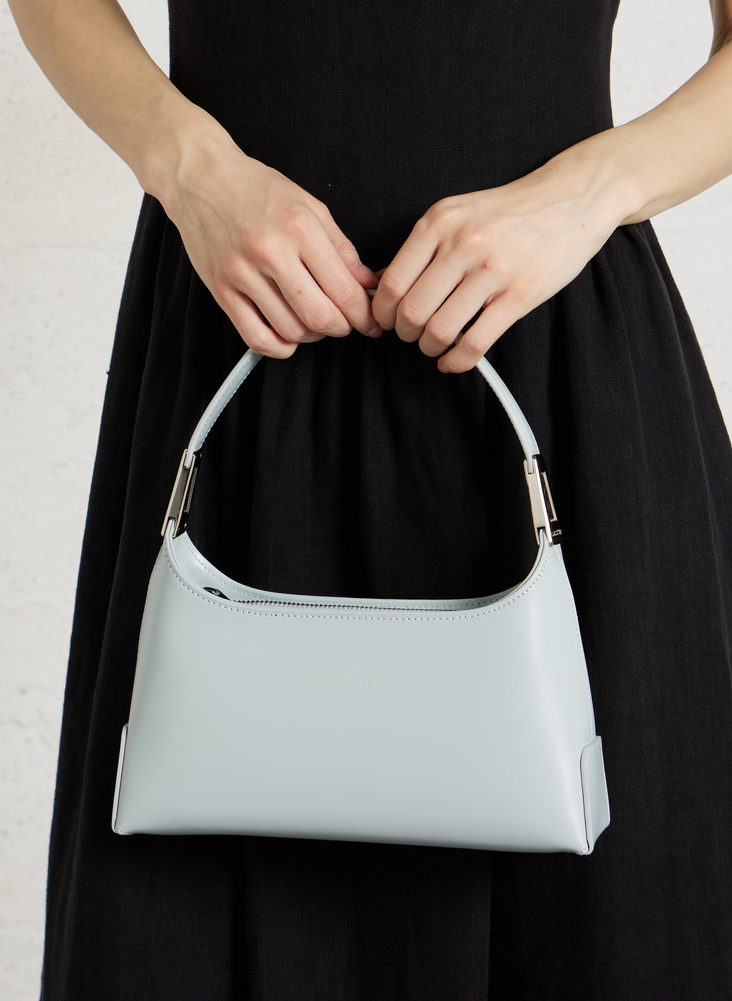 Sac porté main en cuir LANCASTER PARIS Bleu