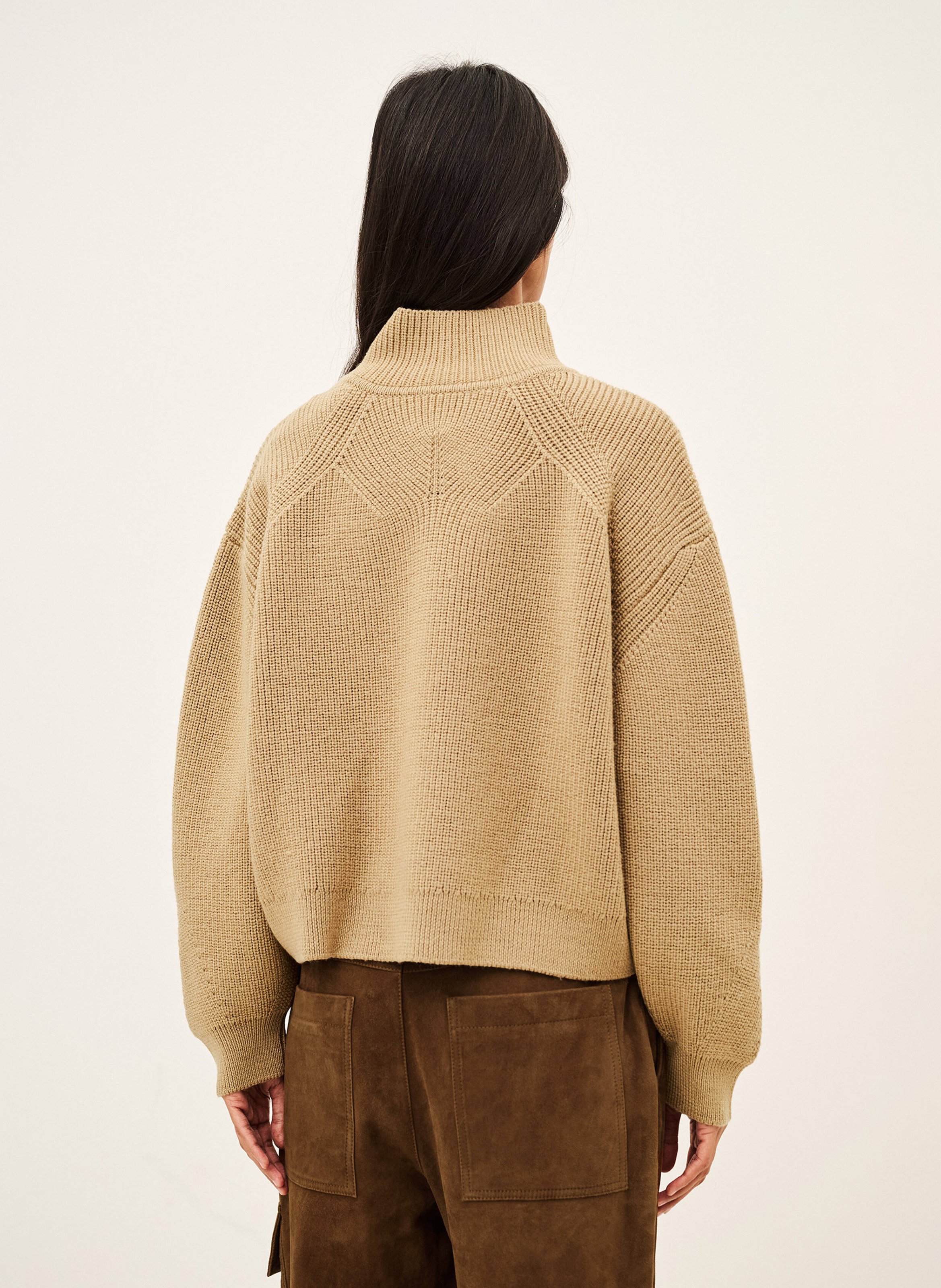 Weiter Wollpullover mit Stehkragen BA&SH Braun