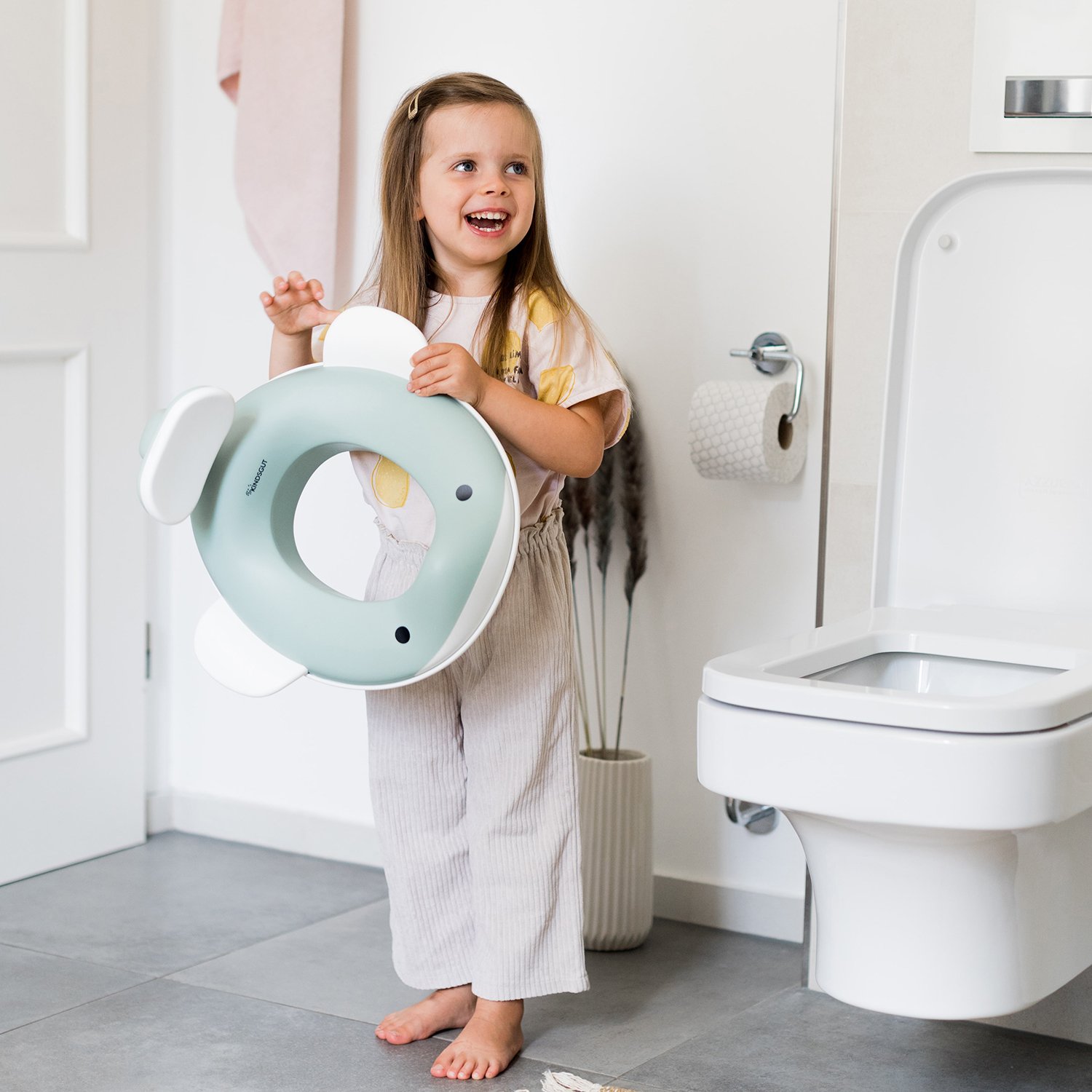 Whale kids' toilet seat KINDSGUT Green